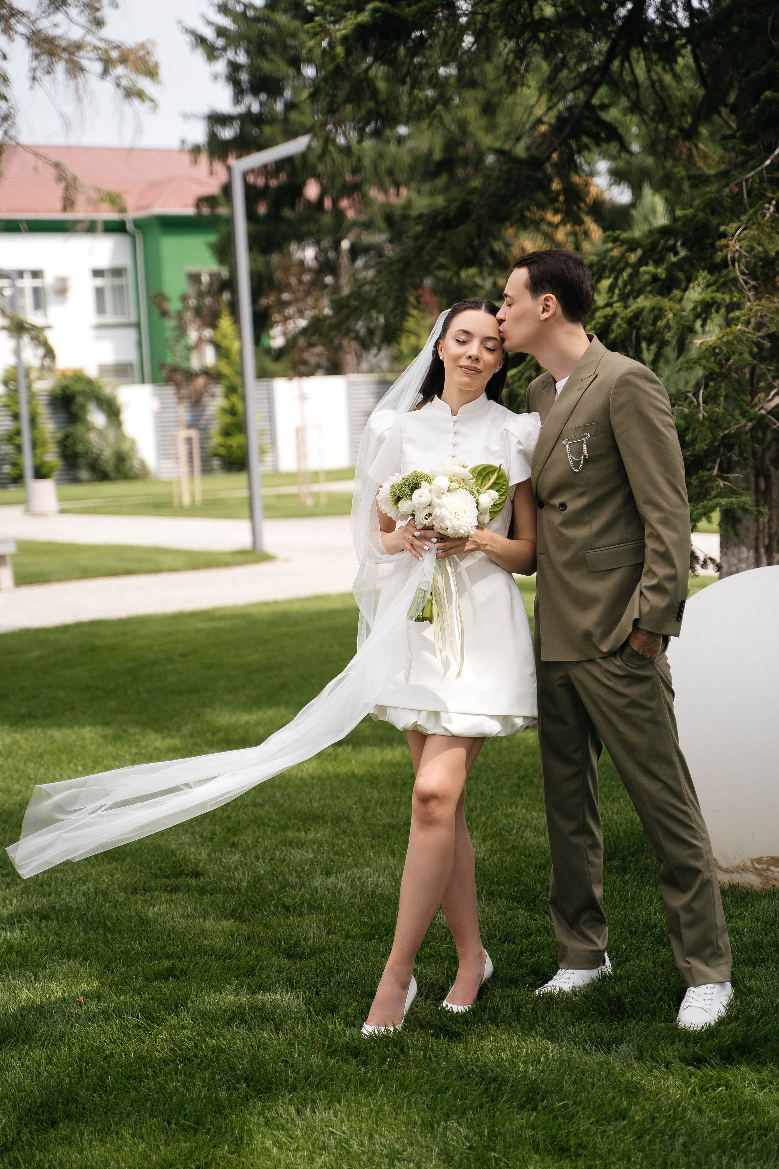 Саша и Вика — любовь на оливковом. Свадебный и семейный фотограф