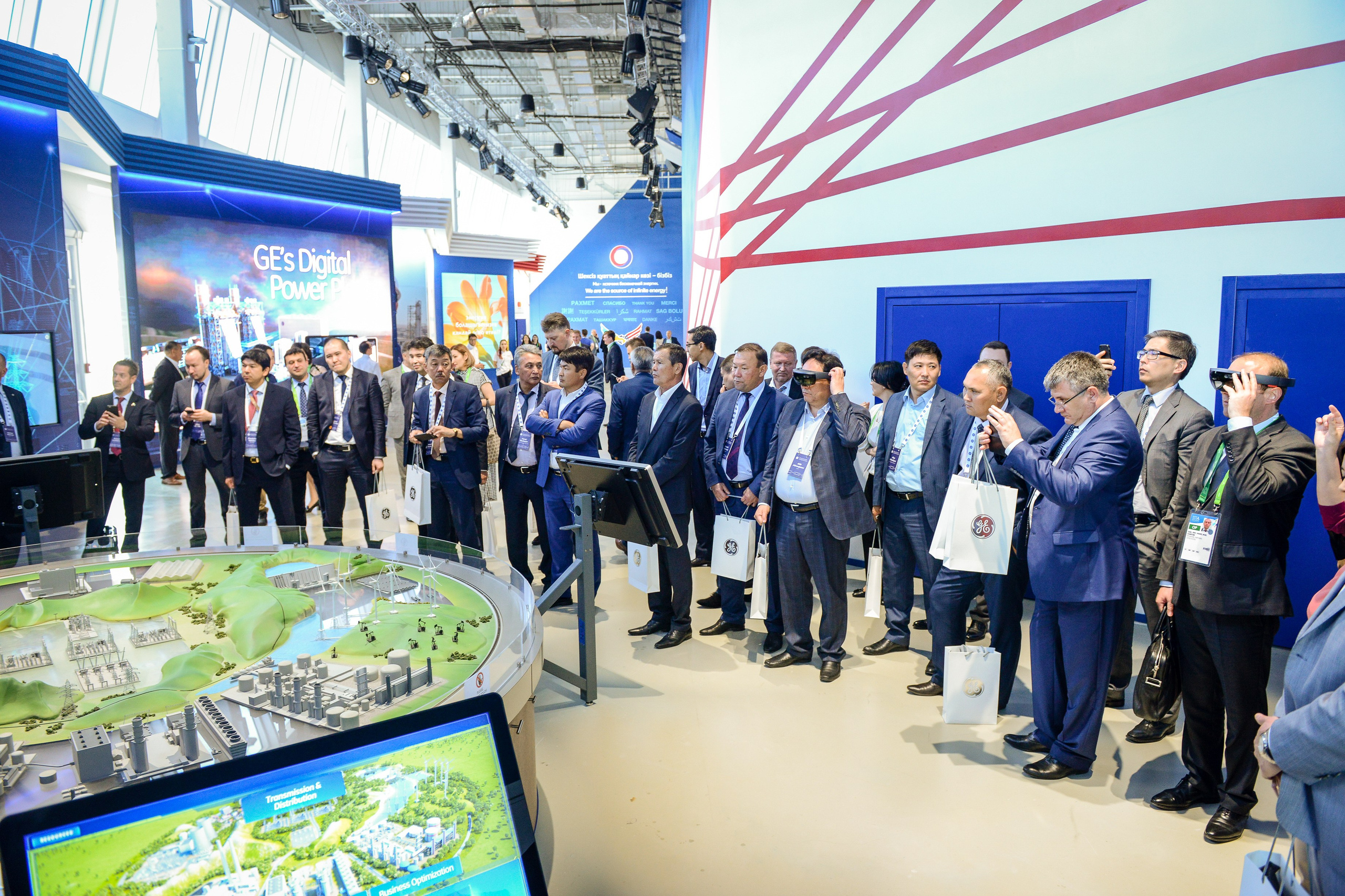 Деловой репортаж. Профессиональный фотограф в Алматы Влад Семёнов