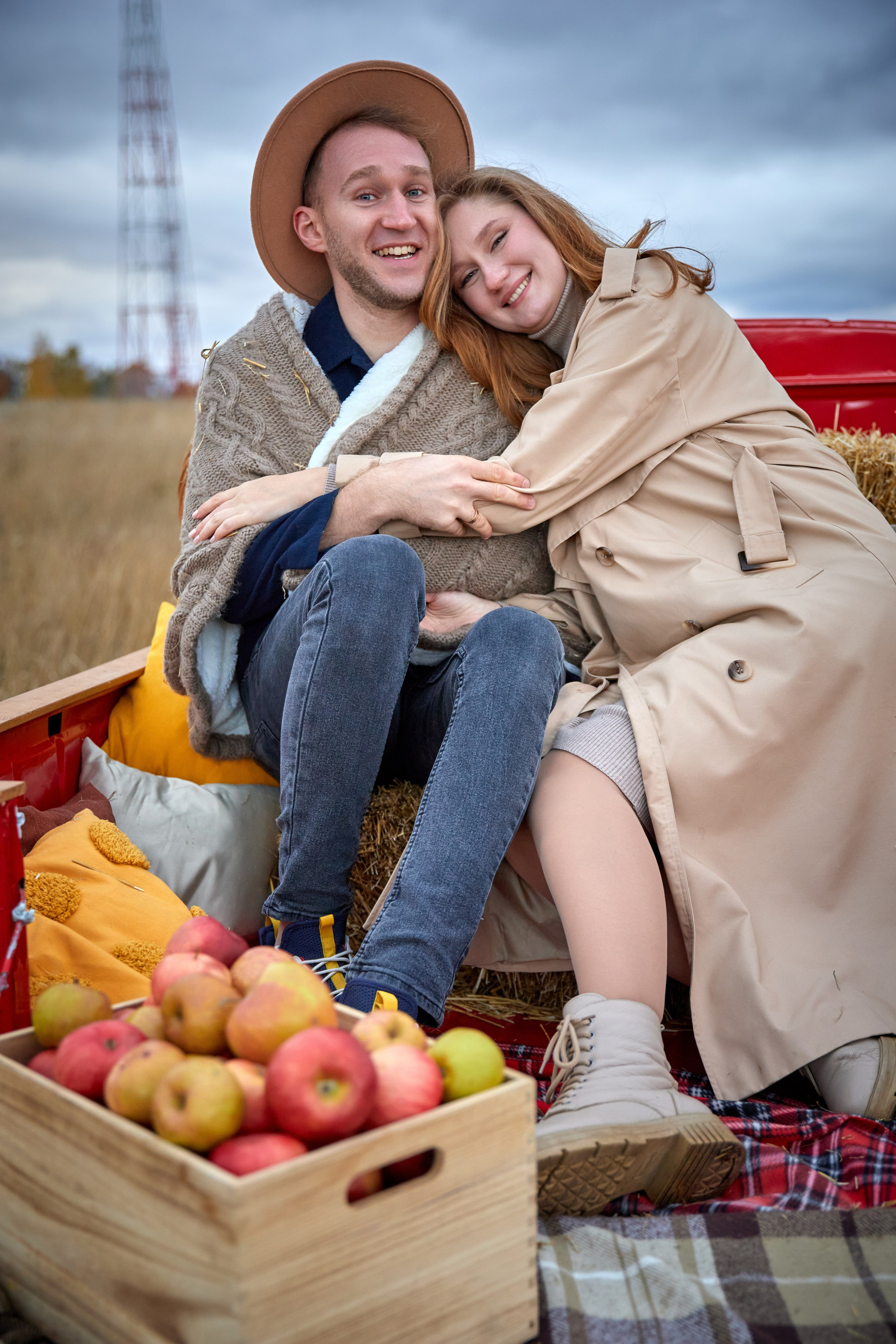 Осенняя с машиной. Фотограф в Самаре Анастасия Афанасьева