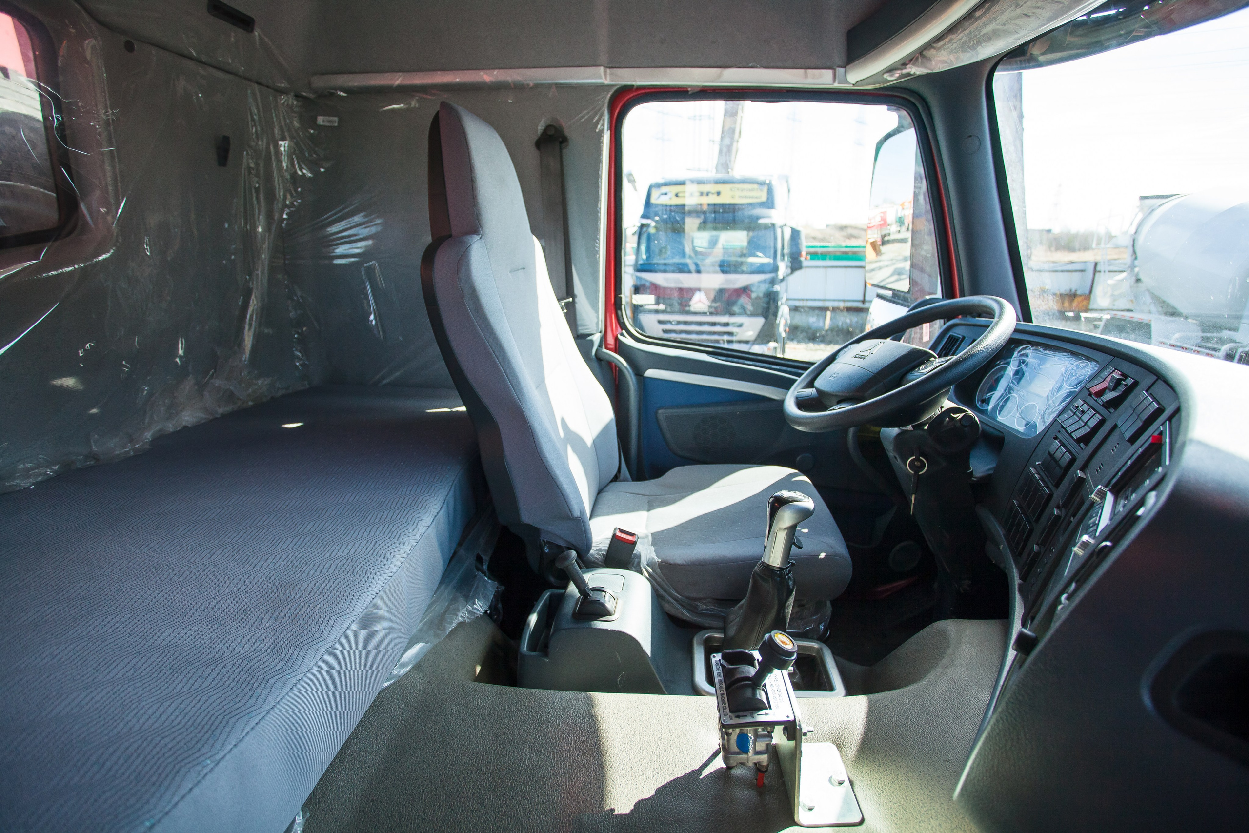 ТЕХНИКА/TECHNIC. Фотограф и оператор Сергей Окладников