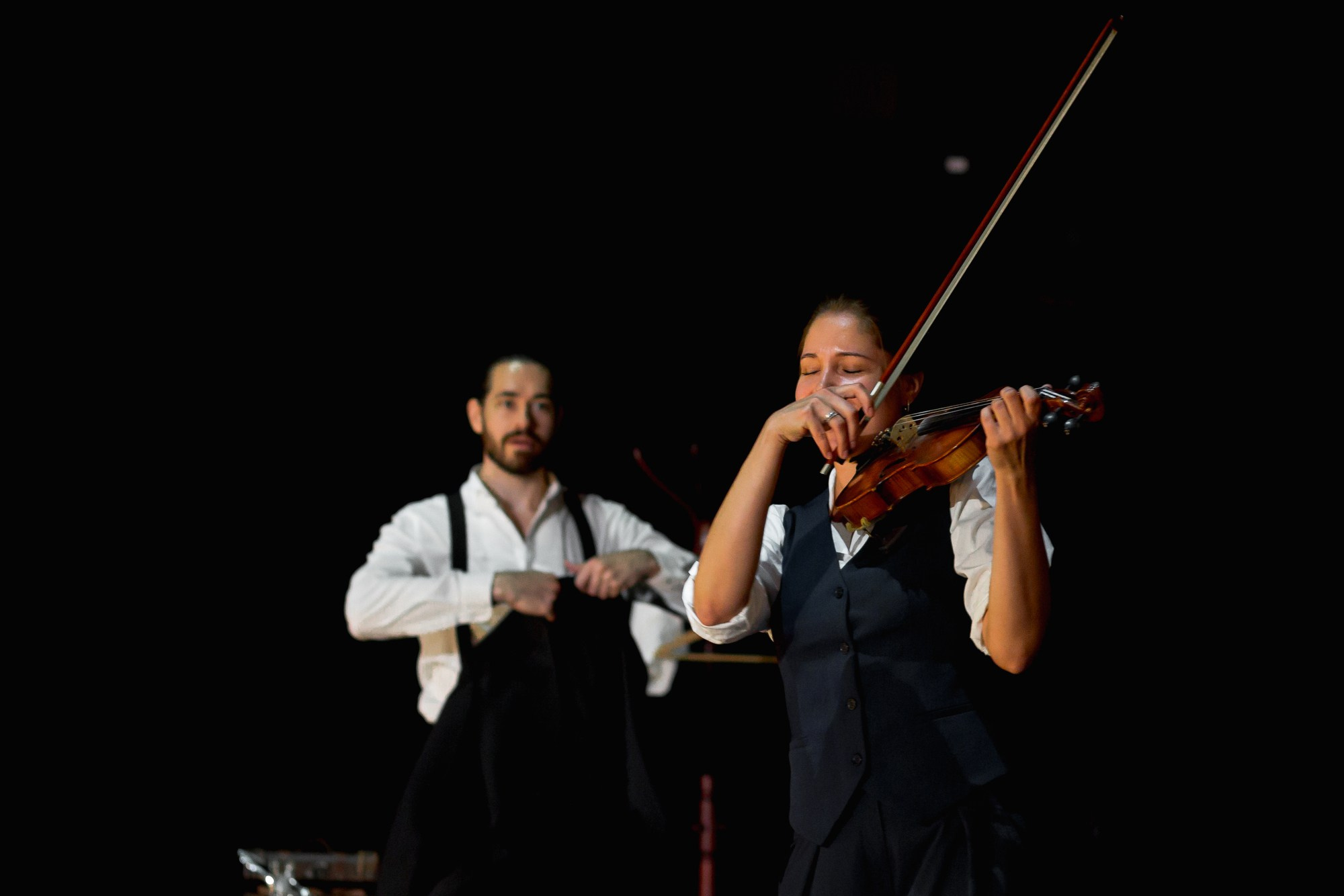 Спектакль Приглушенные голоса в Театре Эрмитажа (+репетиция). Семейный и портретный фотограф в Санкт-Петербурге Андрей Воробьев