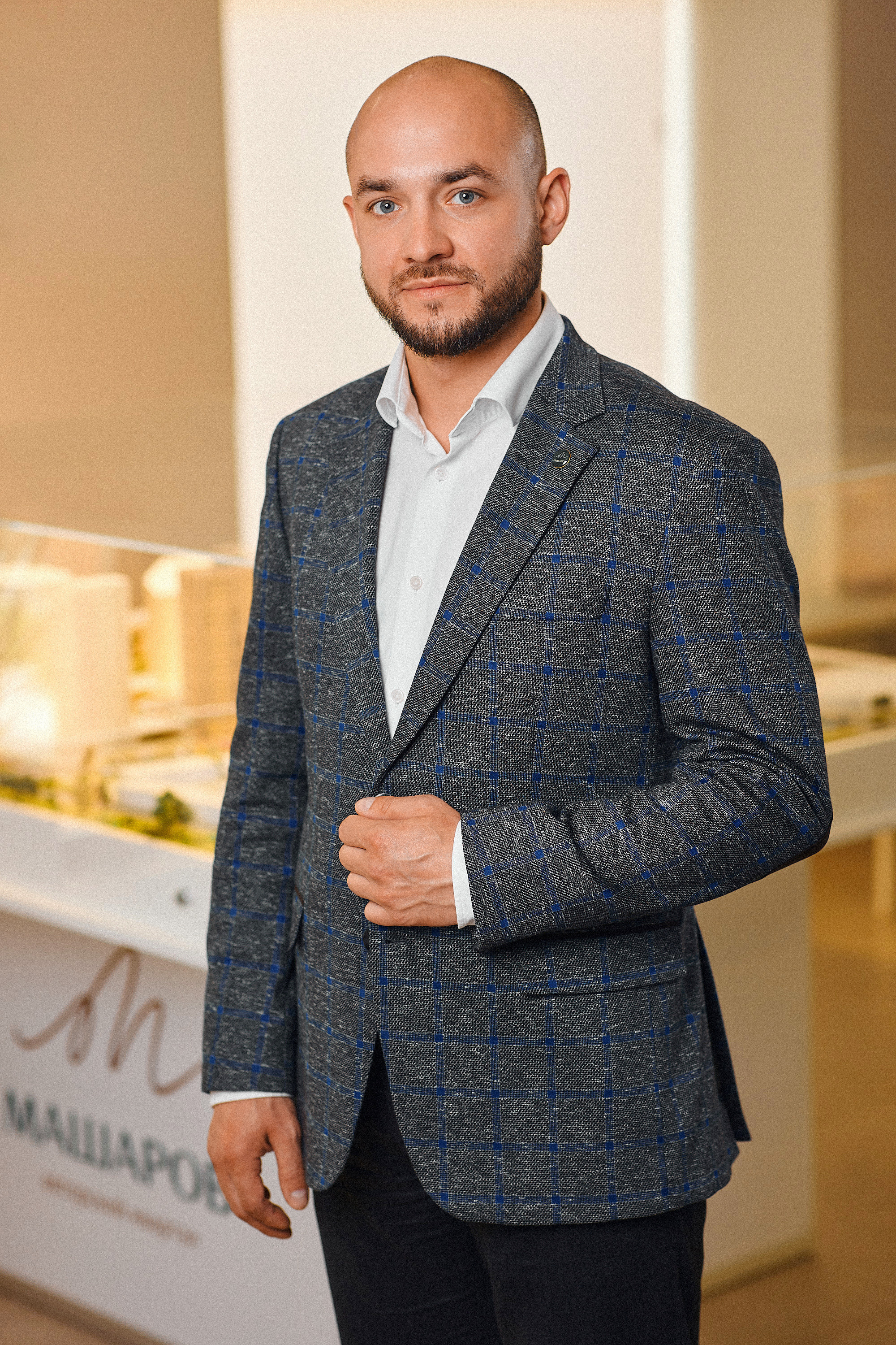 Деловой портрет Бизнес портрет Бизнес-портрет Мужской деловой портрет