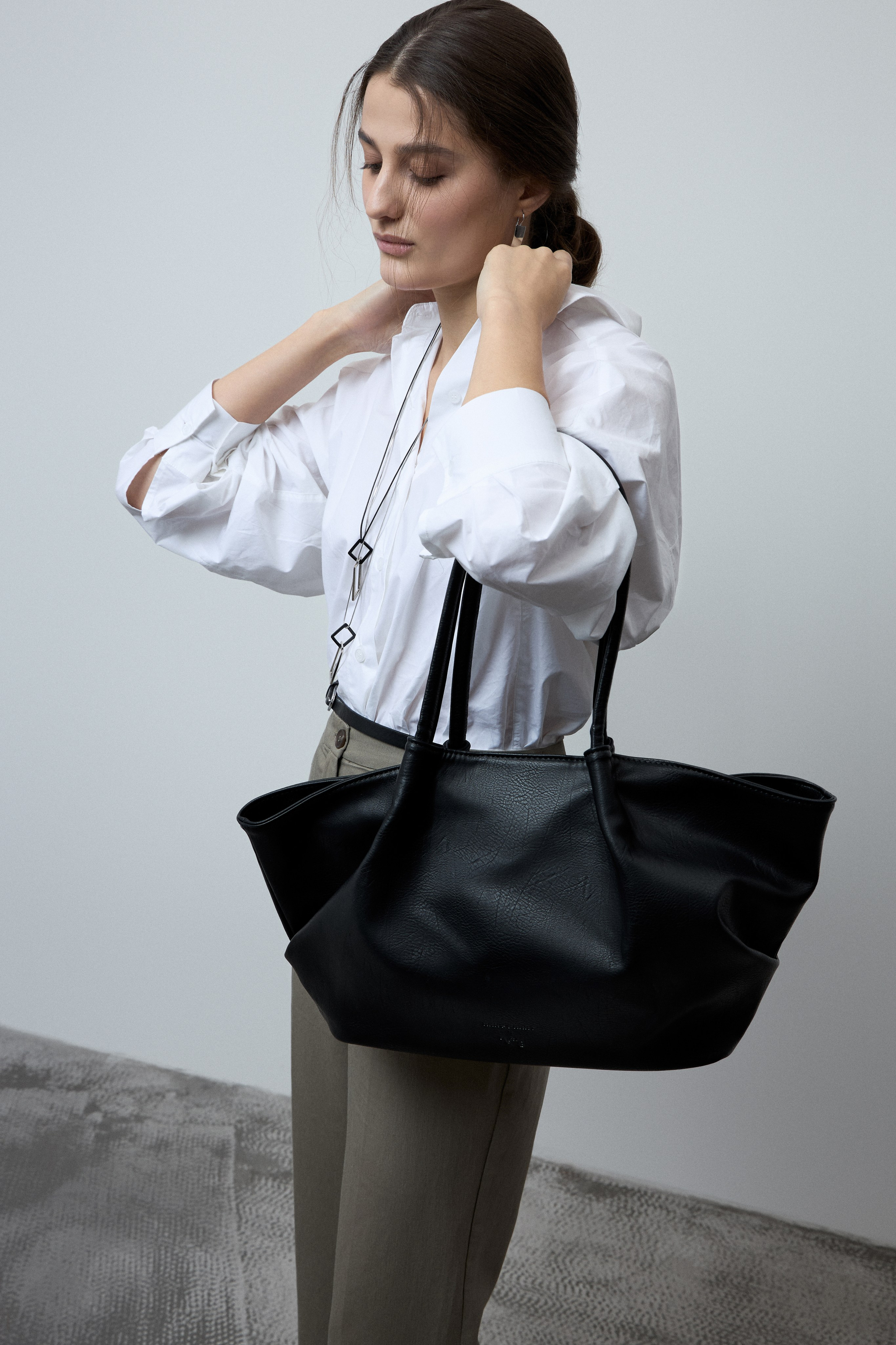 LOOKBOOK | BAGS. Главная