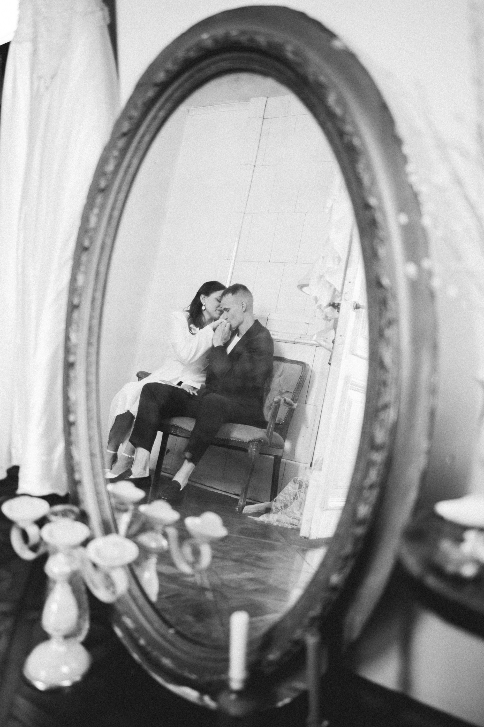 Свадебная фотосессия в «Птичке». Свадебный фотограф Виолетта Сидельникова. Краснодар, Россия, Беларусь, Европа