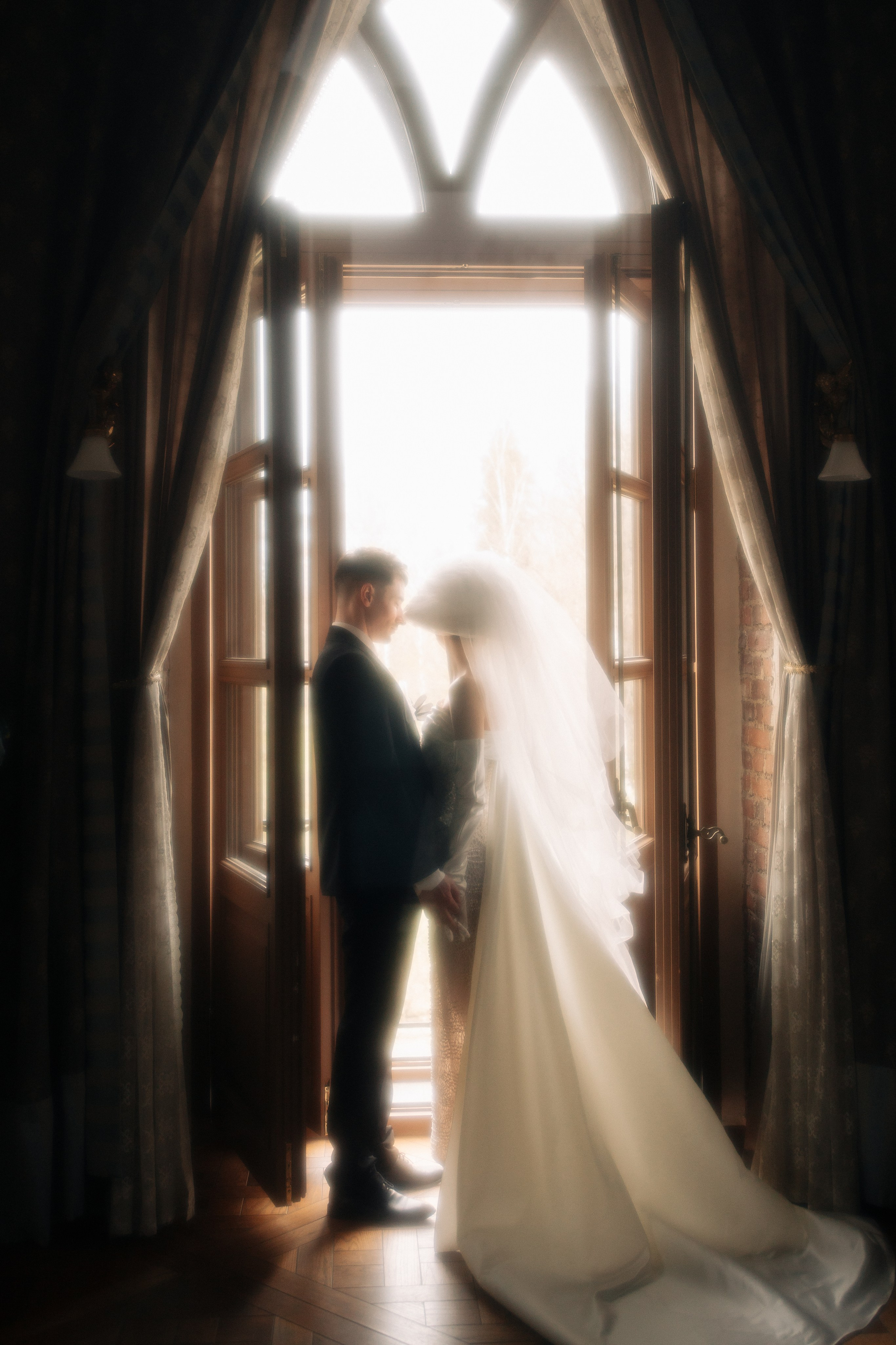 Любовь Милы и Кирилла. Свадебный и прогулочный фотограф в Санкт-Петербурге Дарья Корель