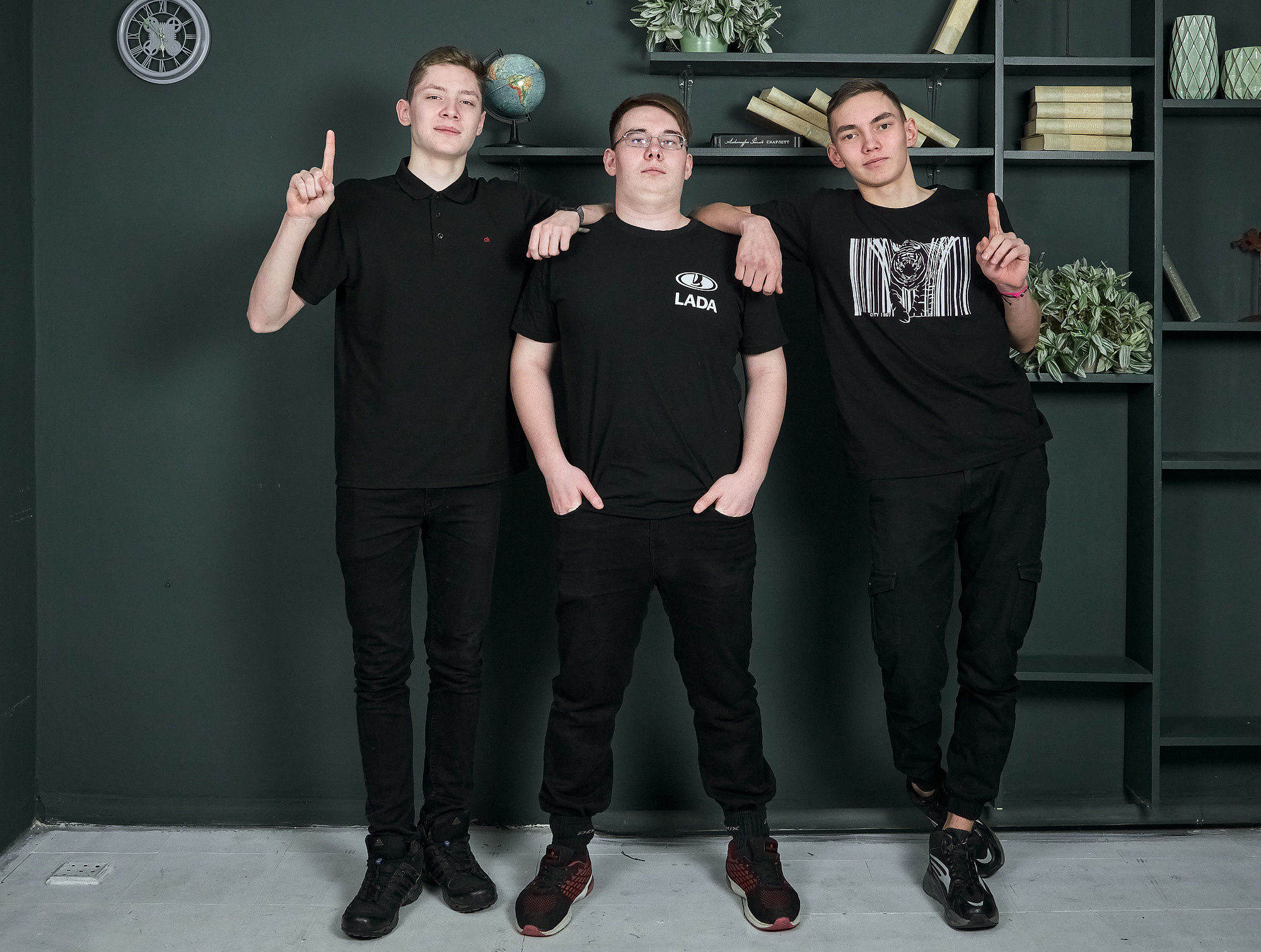 Фотосессия 9 класса.Школа № 16 2020 г