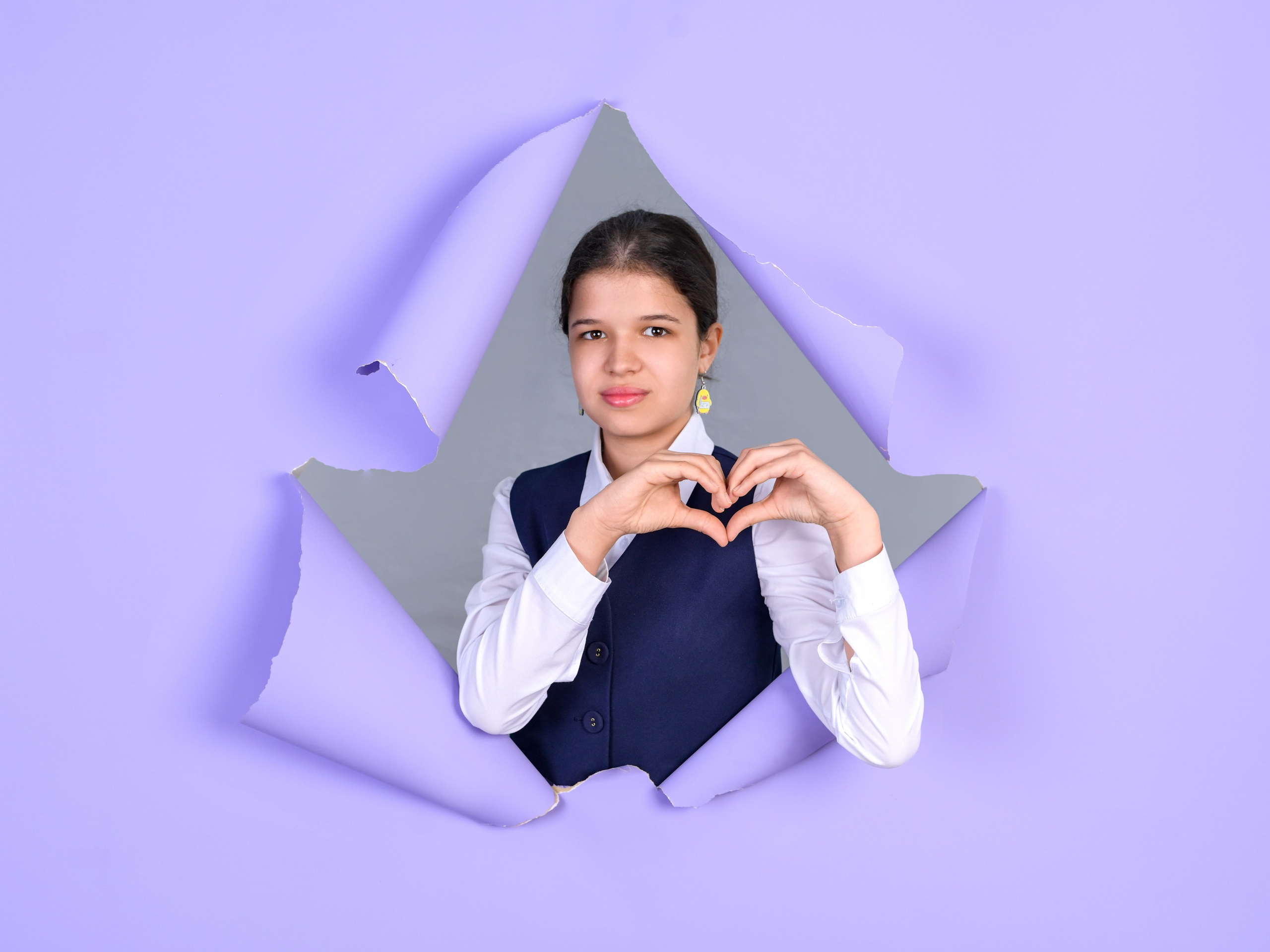 Выпускной альбом «Взрывной» для начальной школы. Выпускные альбомы в Тюмени для школ, садов, вузов спортивных секций