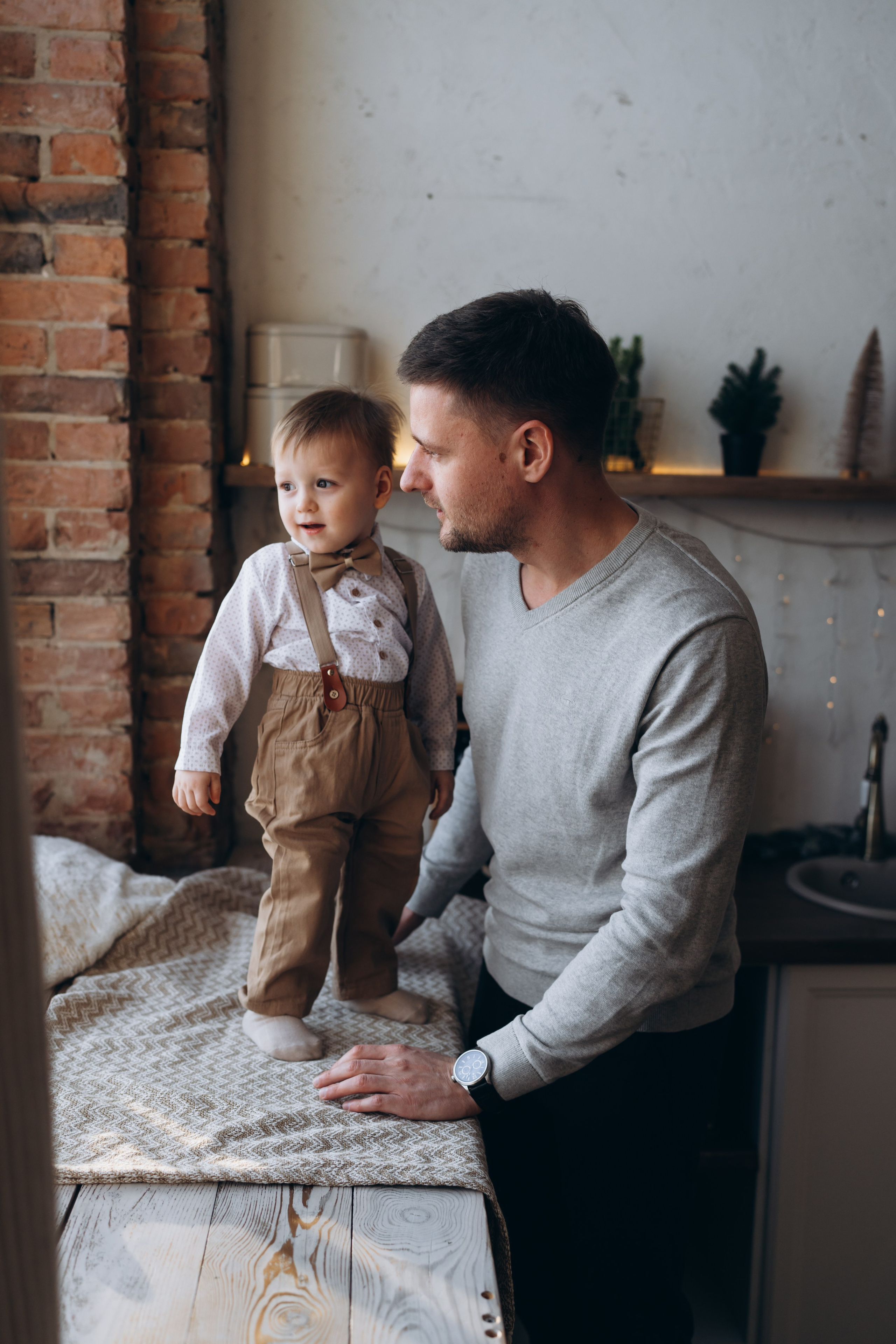 Андрей и Елена с двойняшками-непоседами. СВАДЕБНЫЙ ФОТОГРАФ КРАСНОЯРСК