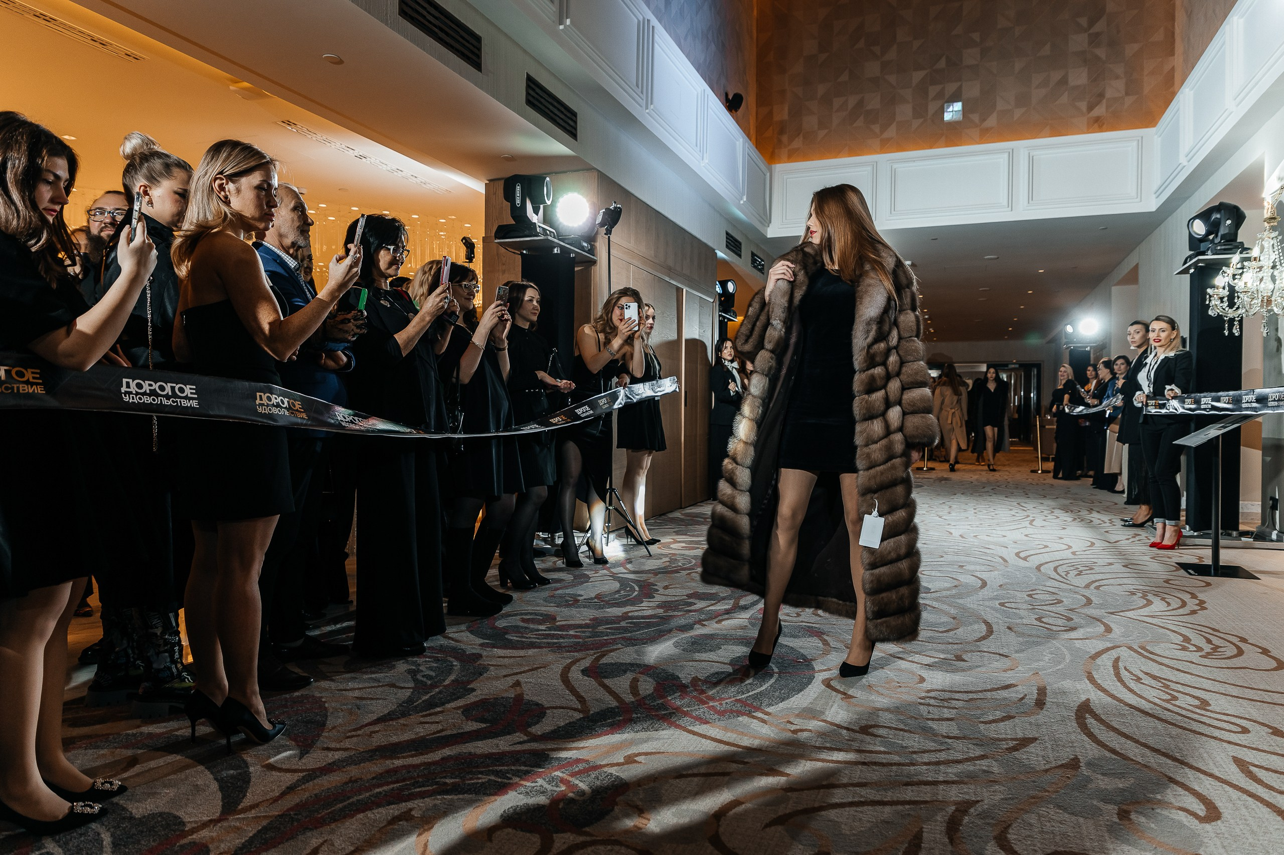 ПРЕЗЕНТАЦИЯ КНИГИ «ГЕРОИ НАШЕГО ВРЕМЕНИ». Свадебный и репортажный фотограф в Ростове-на-Дону Павел Кислов