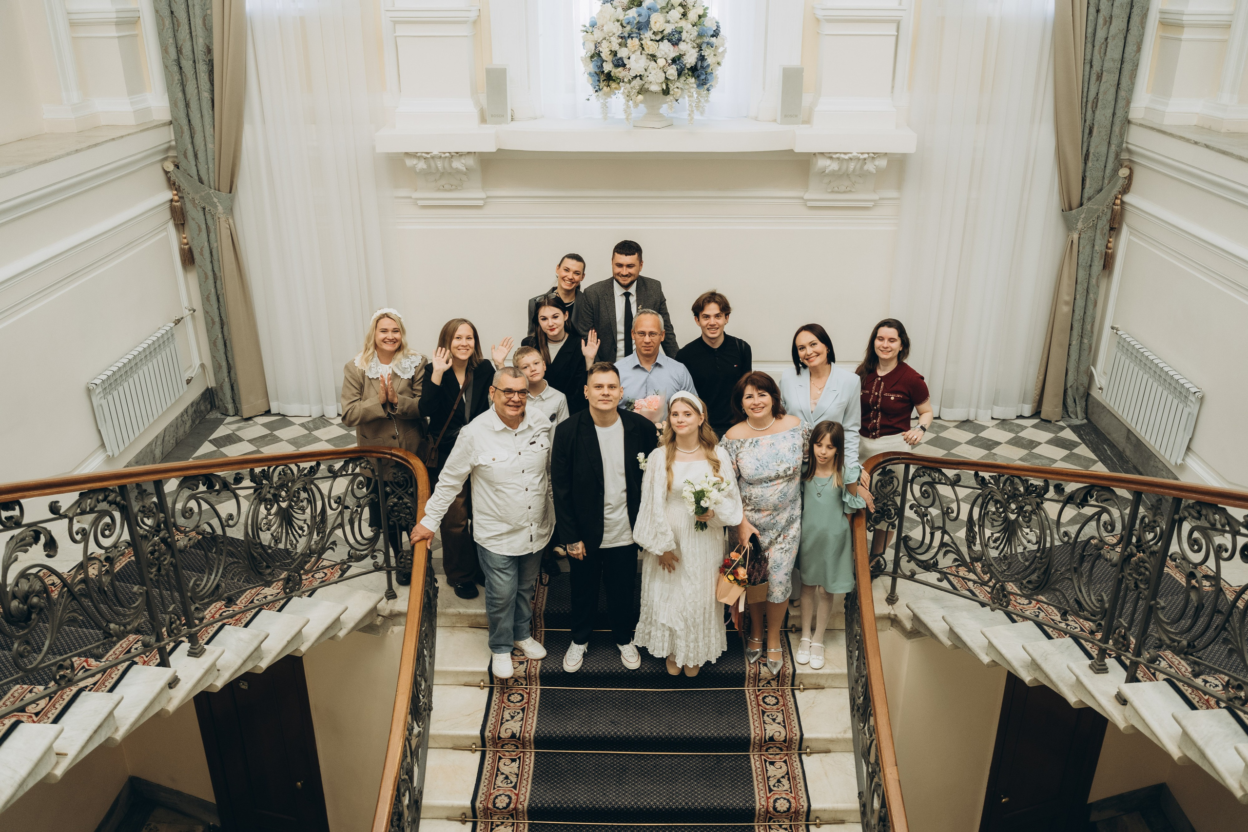 Любовь во 2-м Дворце Бракосочетания. Фотограф в Санкт-Петербурге — Лучина Екатерина