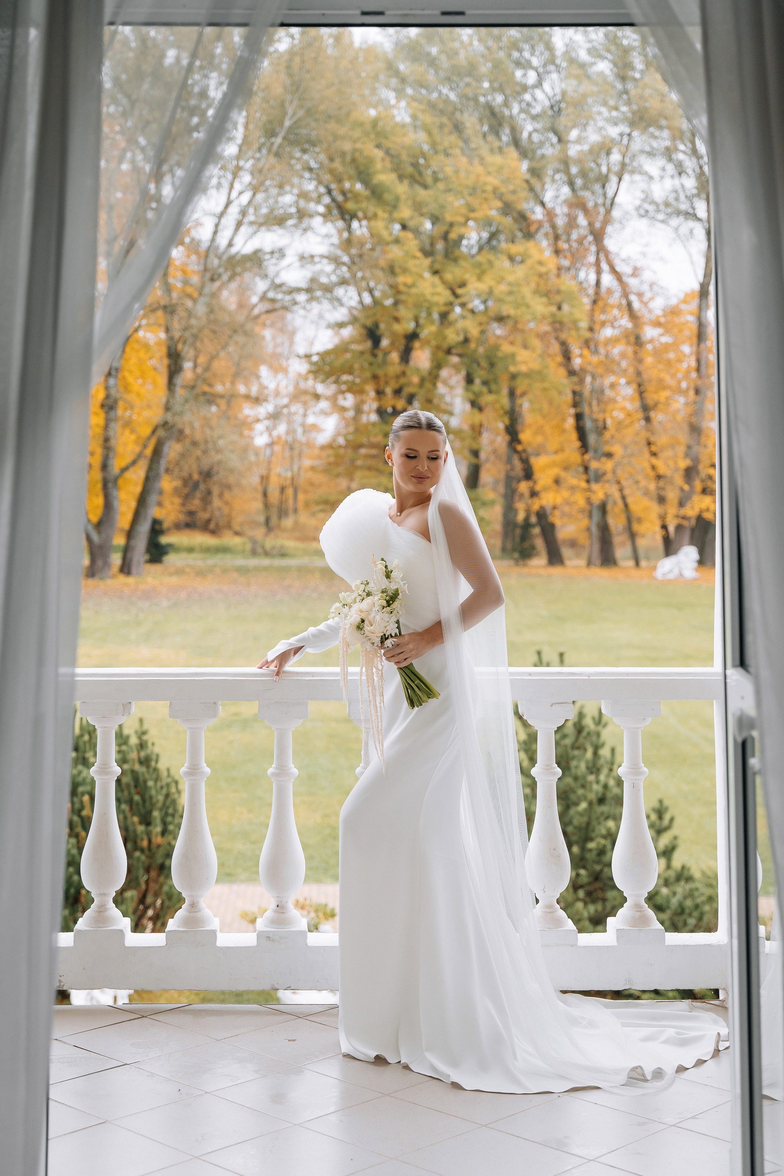 Артём и Елизавета 10/10/2025. Фотограф в Смоленске Ольга Давыдова