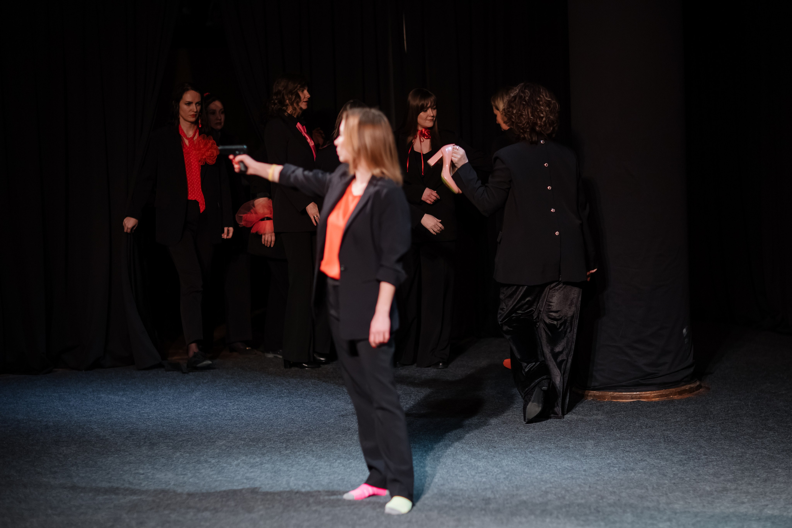 Спектакль. Свадебный фотограф