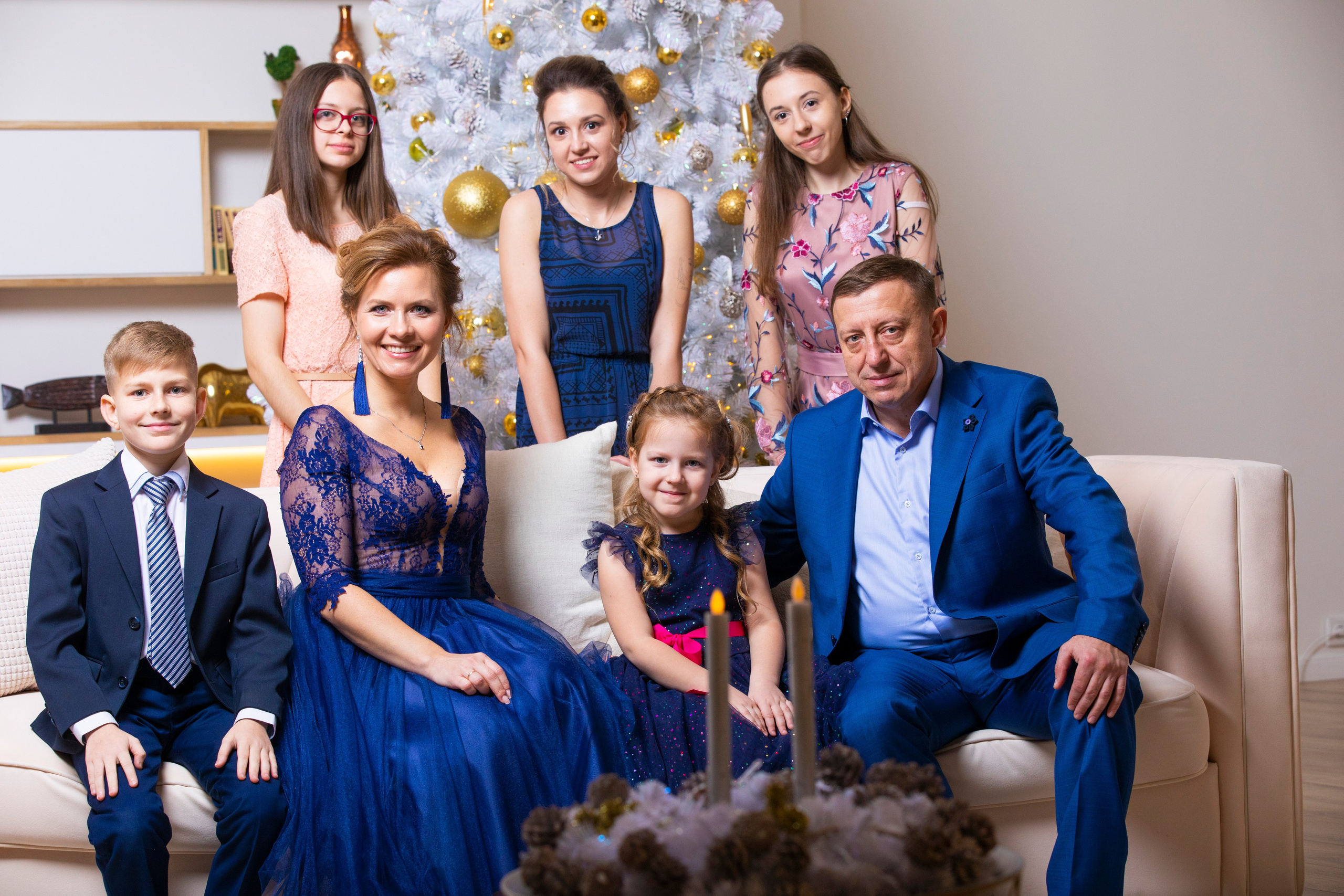 Семейные Съёмки в студии. ФОТОХУДОЖНИК