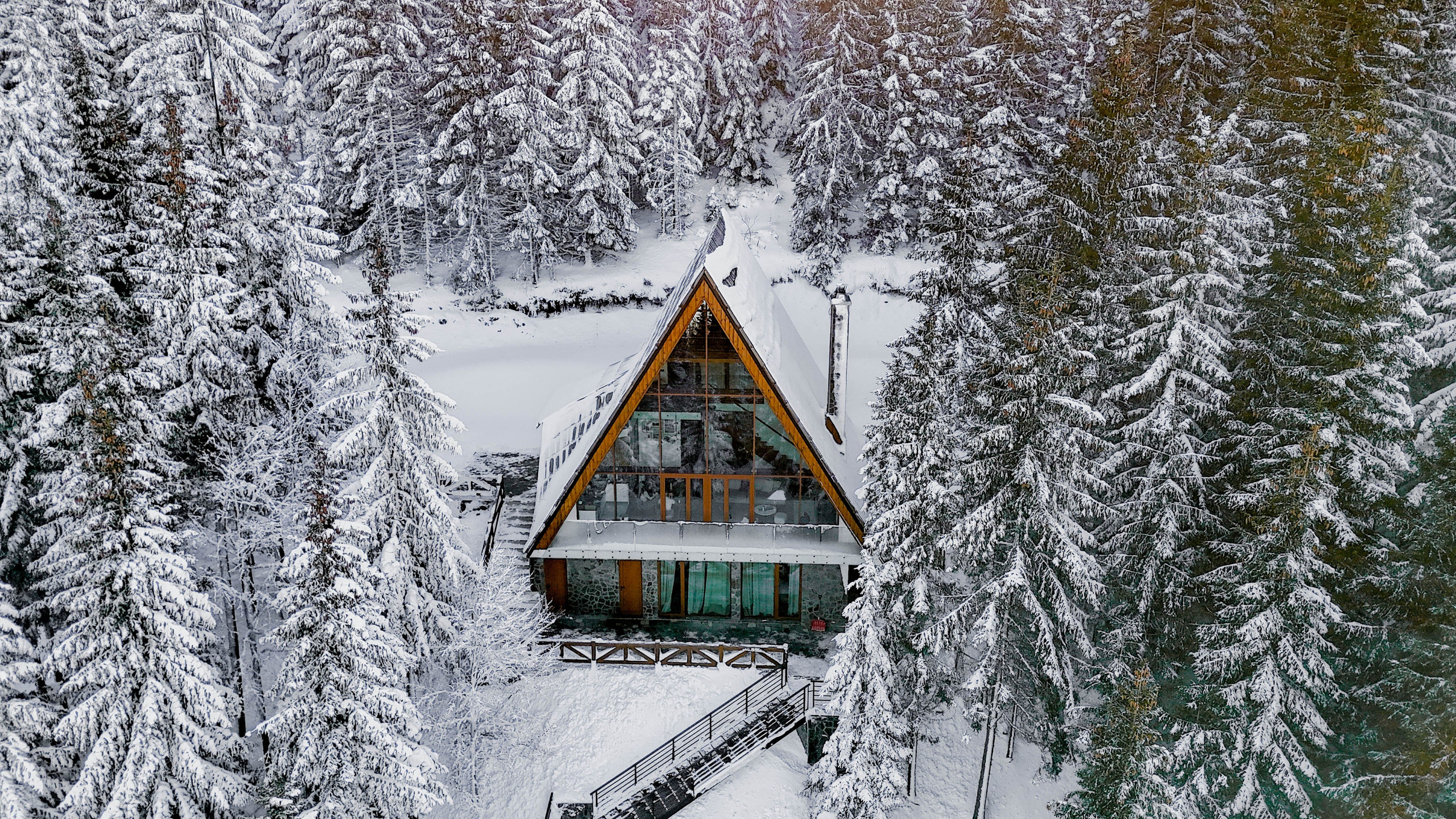 Sofia Kop. Photographer Liana Sudets Serbia Kopaonik Brzece Brus