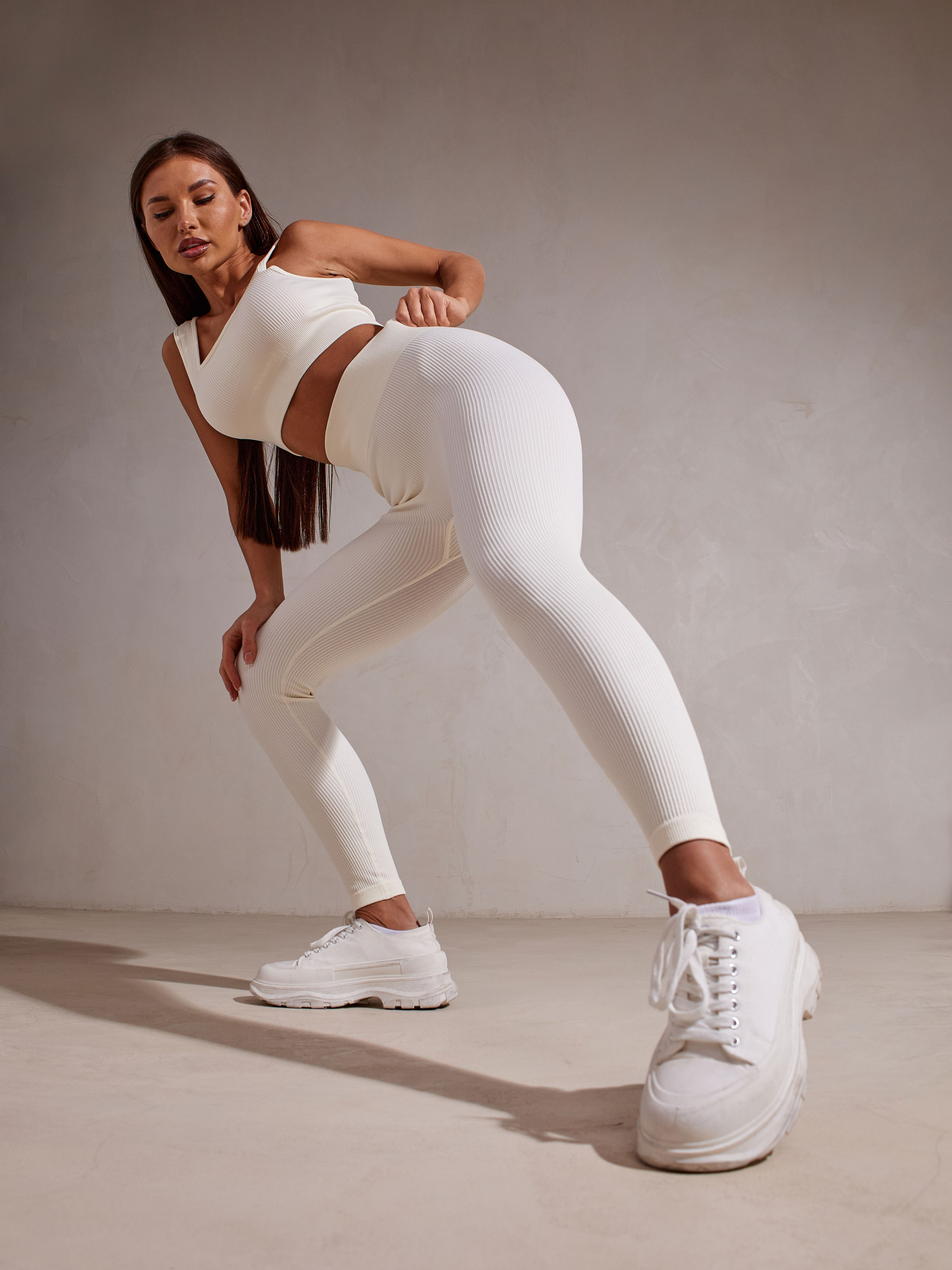 Лукбук. Коммерческий фотограф Дарья Зорина