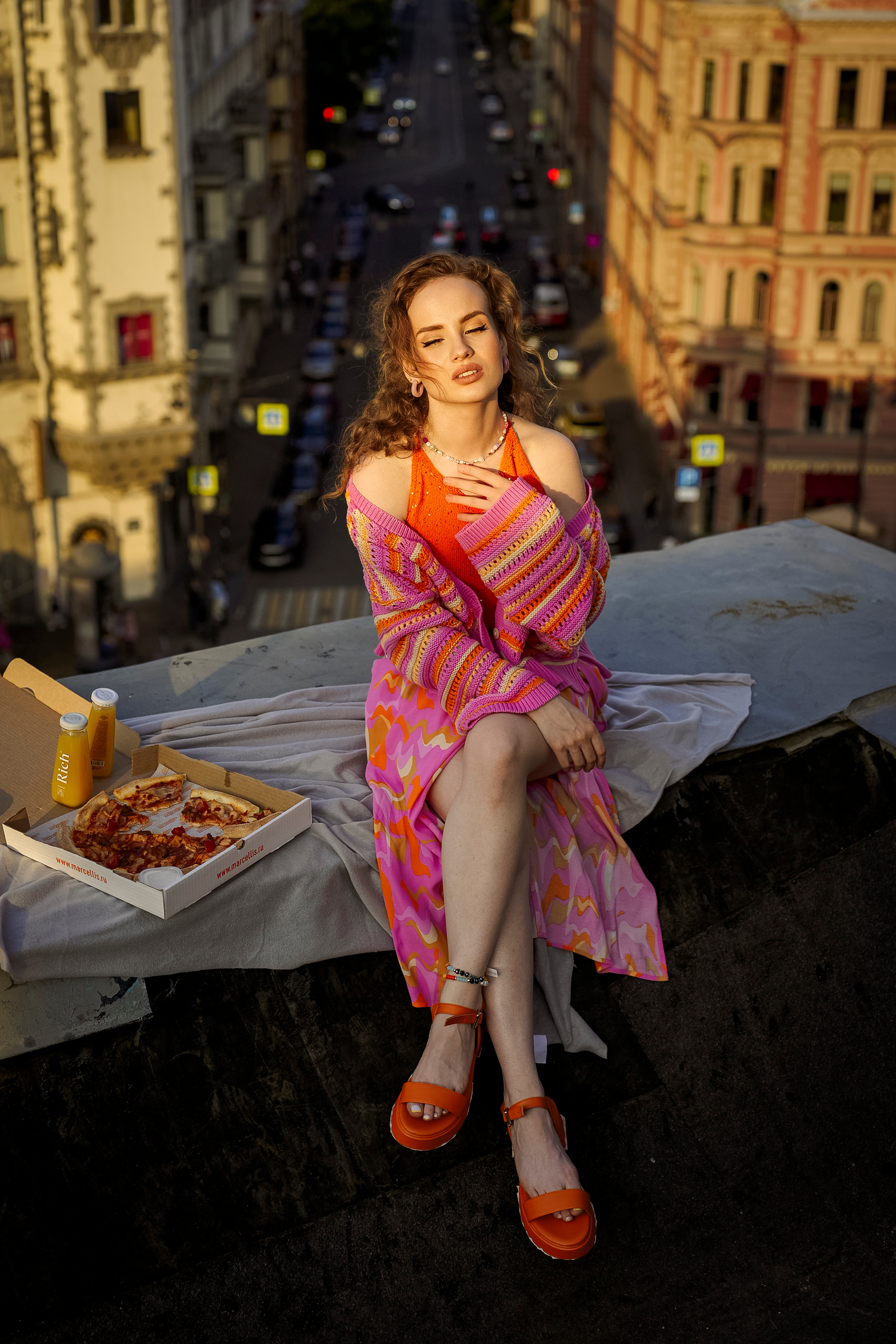 Свидание на крыше. Главная