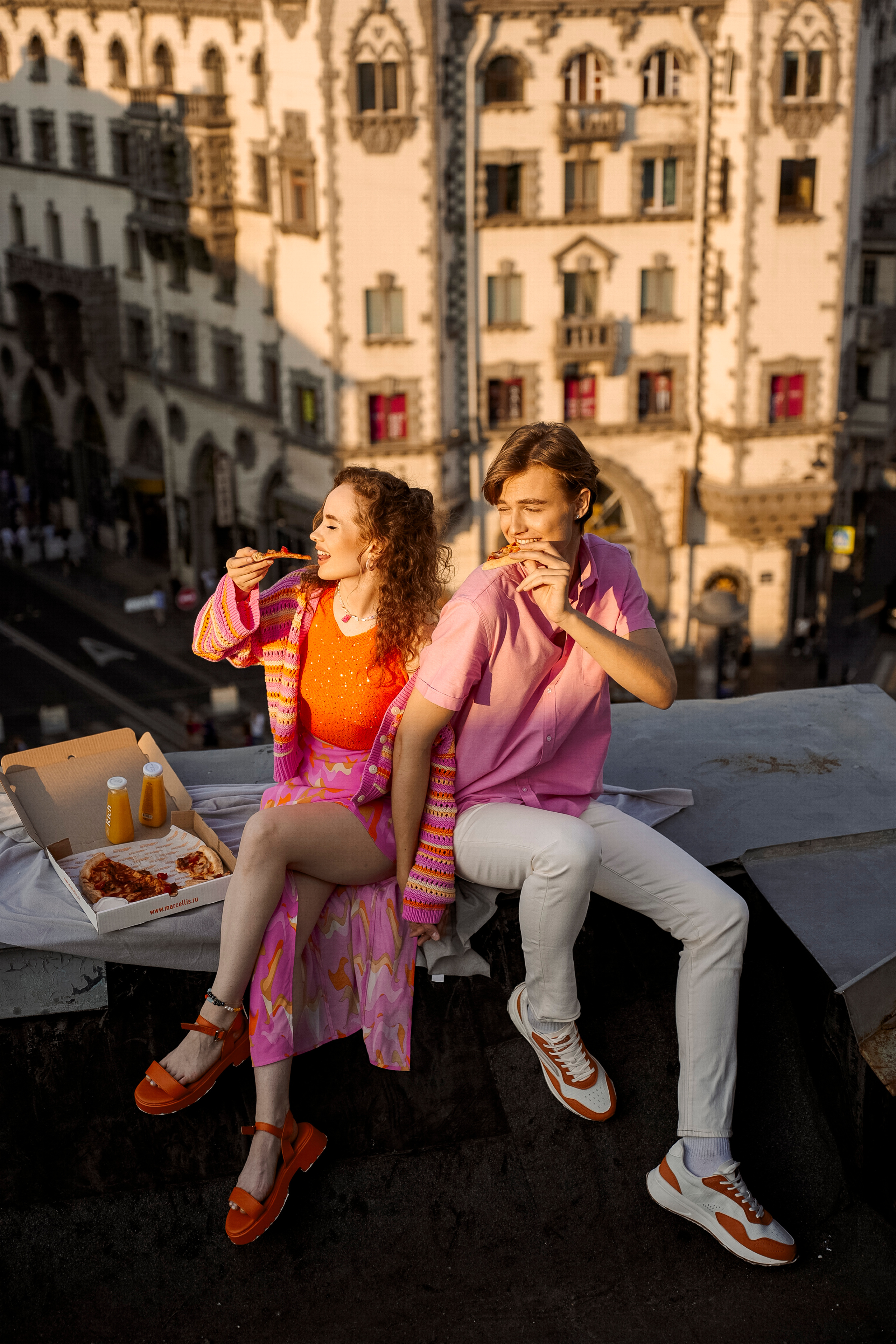 Свидание на крыше. Главная