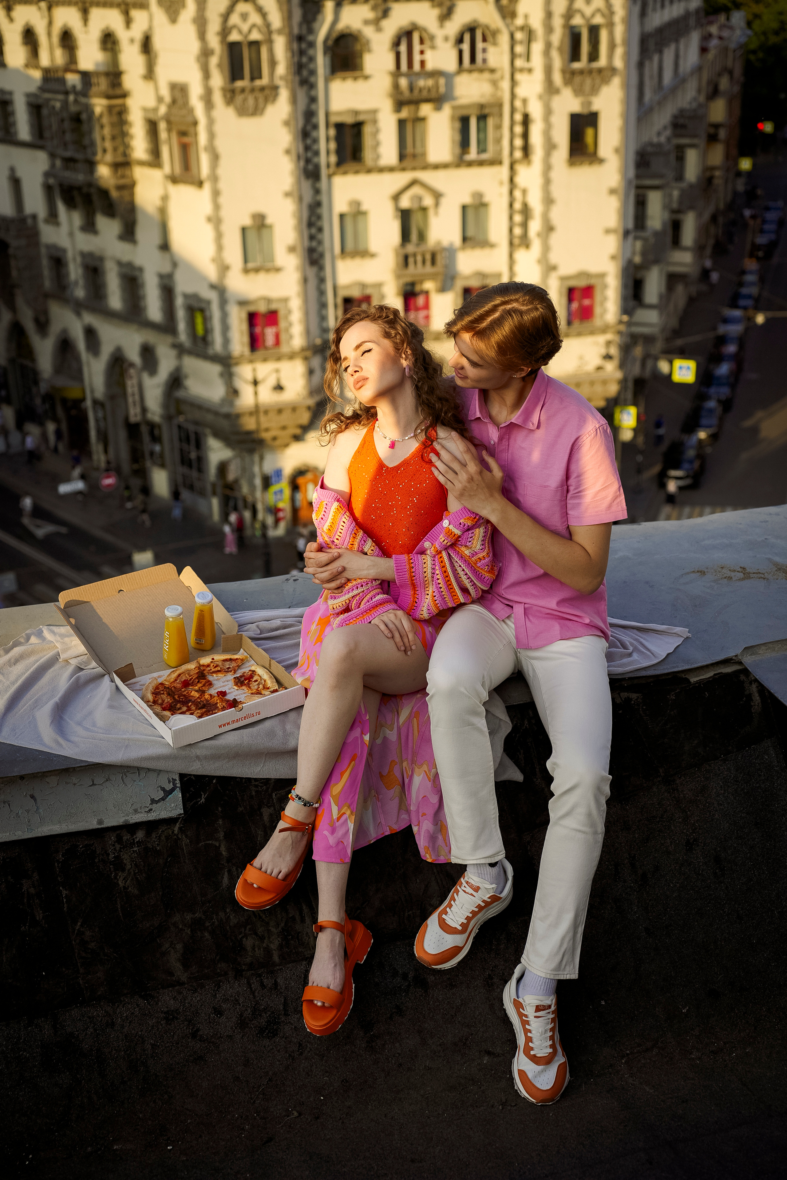 Свидание на крыше. Главная