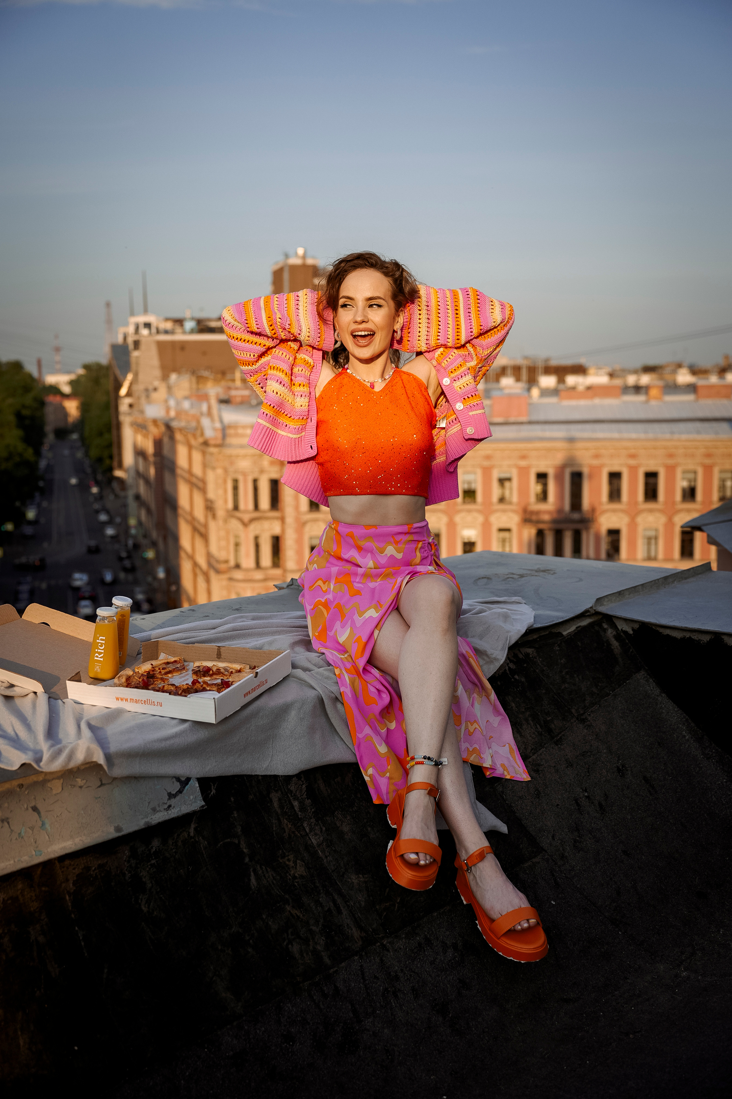 Свидание на крыше. Главная