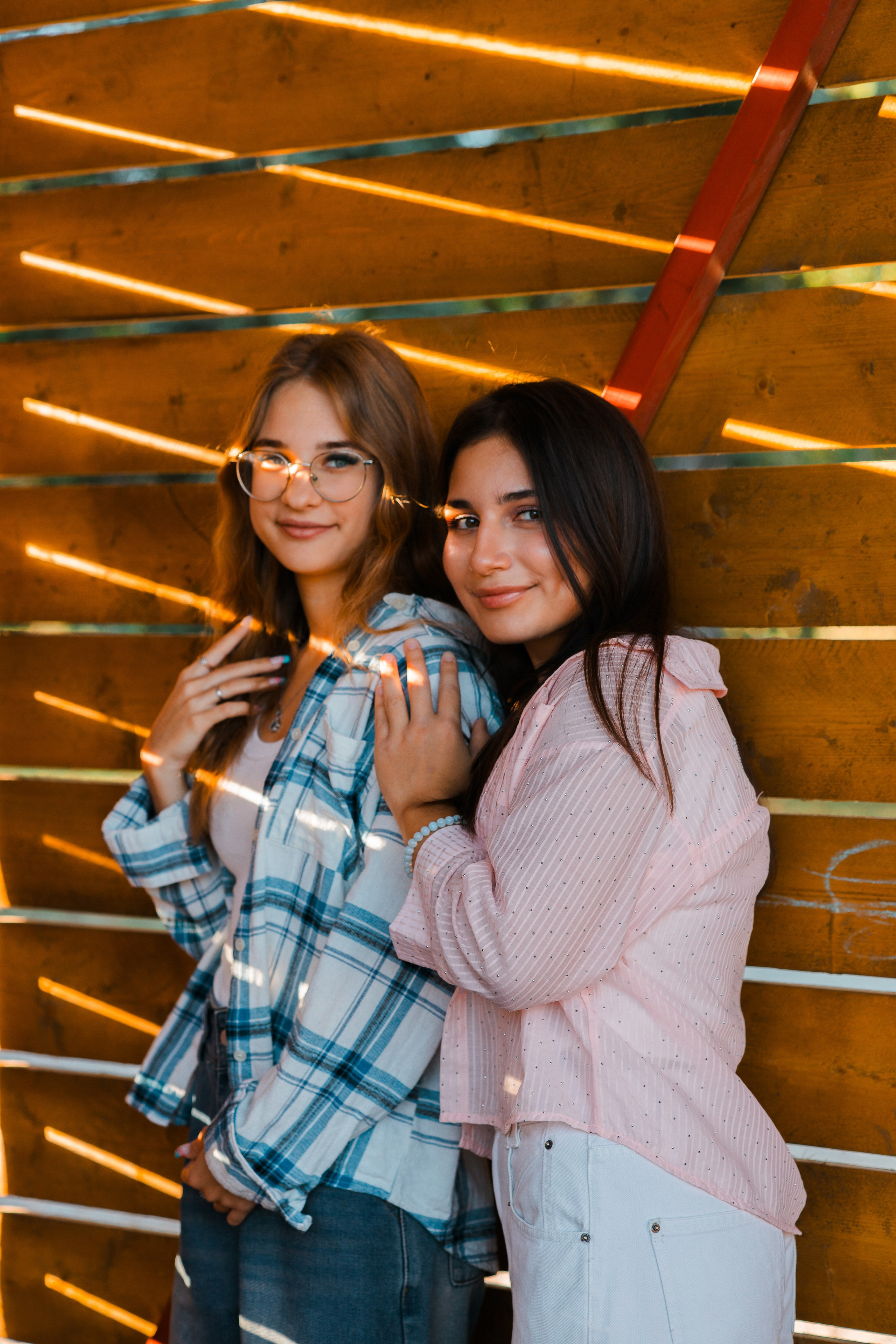 Осенняя фотосессия для выпускных альбомов 11 классов в Тарусе 2025 год. Выпускные альбомы в Серпухове