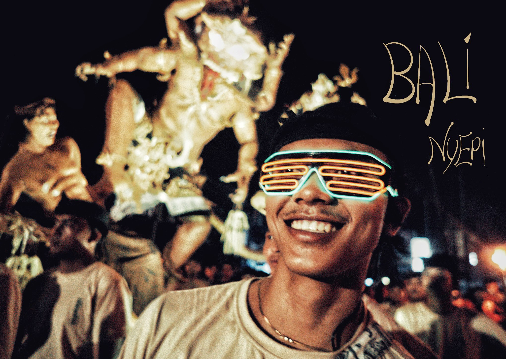 420 postcards vol2. See the moment and catche. commercial and reportage