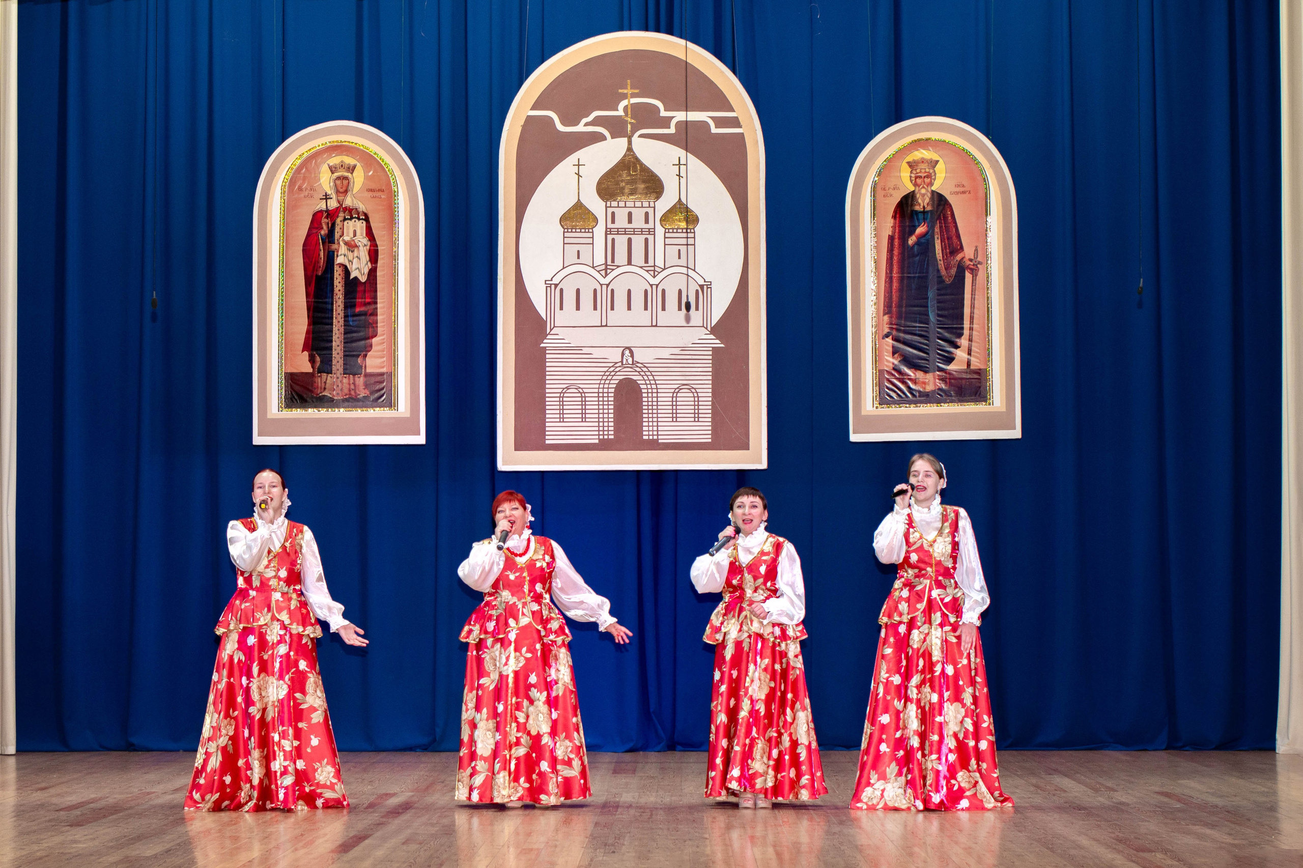 День Святого Владимира п. Радуга. Главная