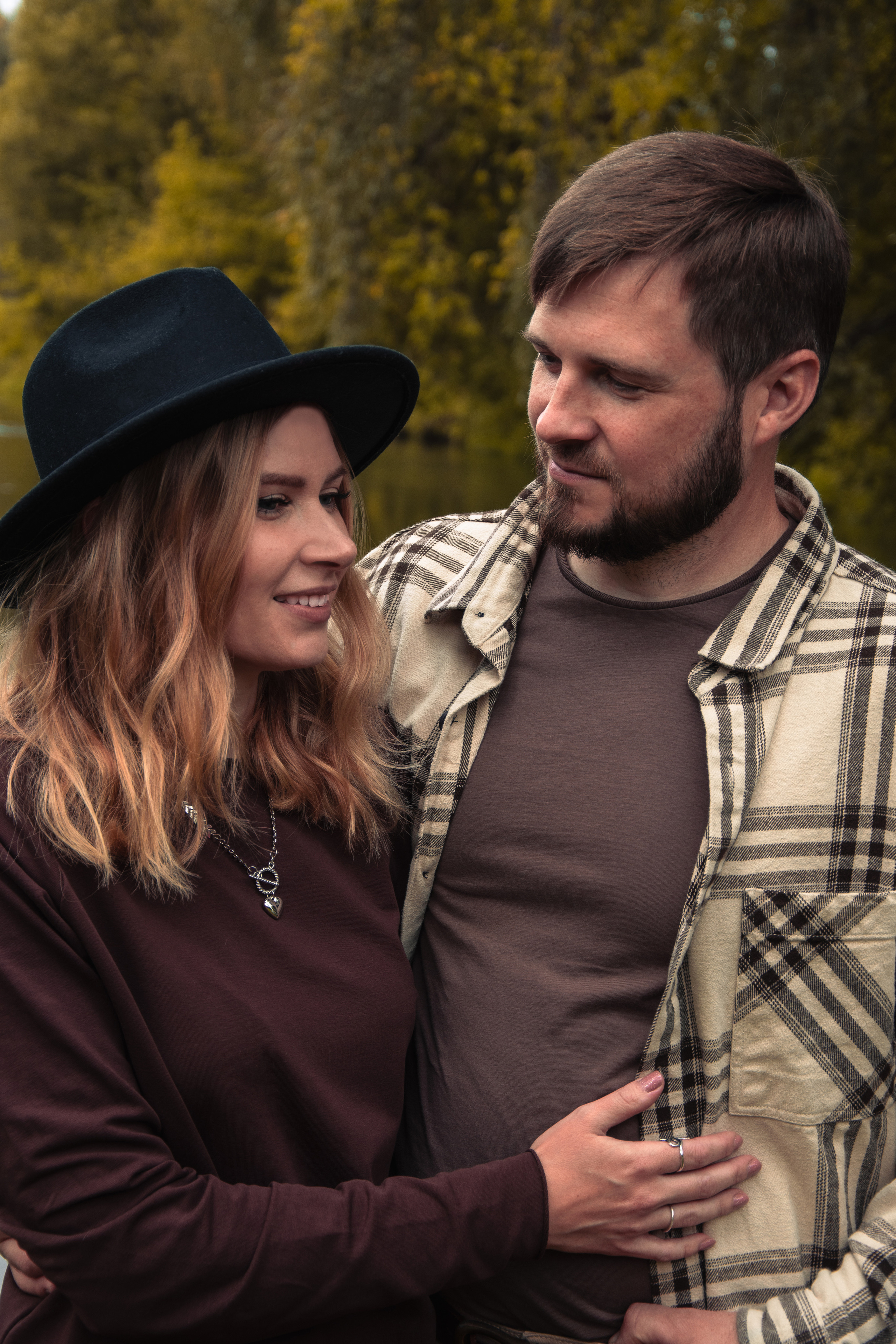 Семейная фотосессия с пикапом в осенних образах мама папа сын family look Истра Новая Рига Красногорск Нахабино 