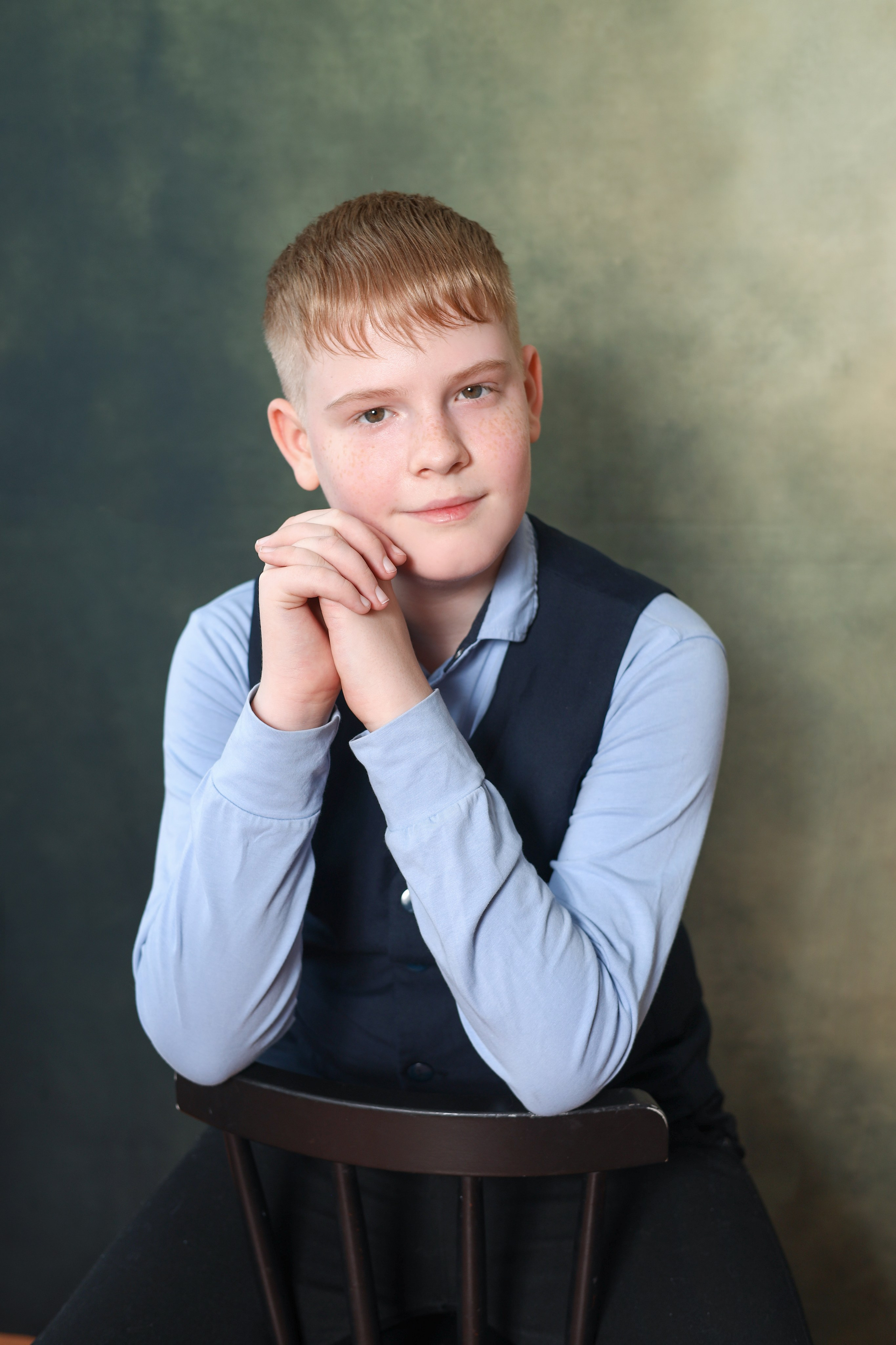 Фон Хит. Фотостудия «Стремянка».Фотосессии в детских садах и школах