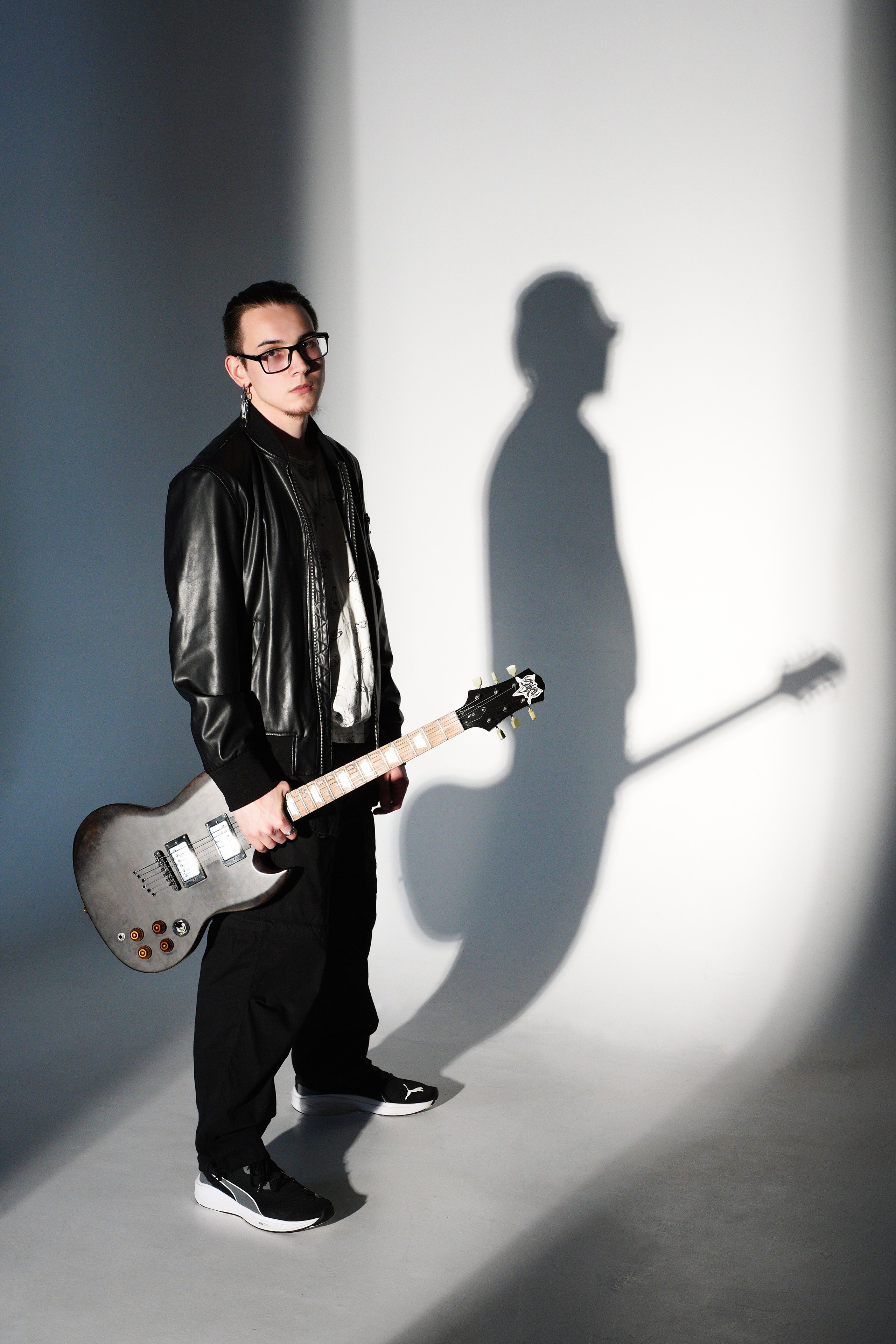 Рокер Фазыл. Pupov.png