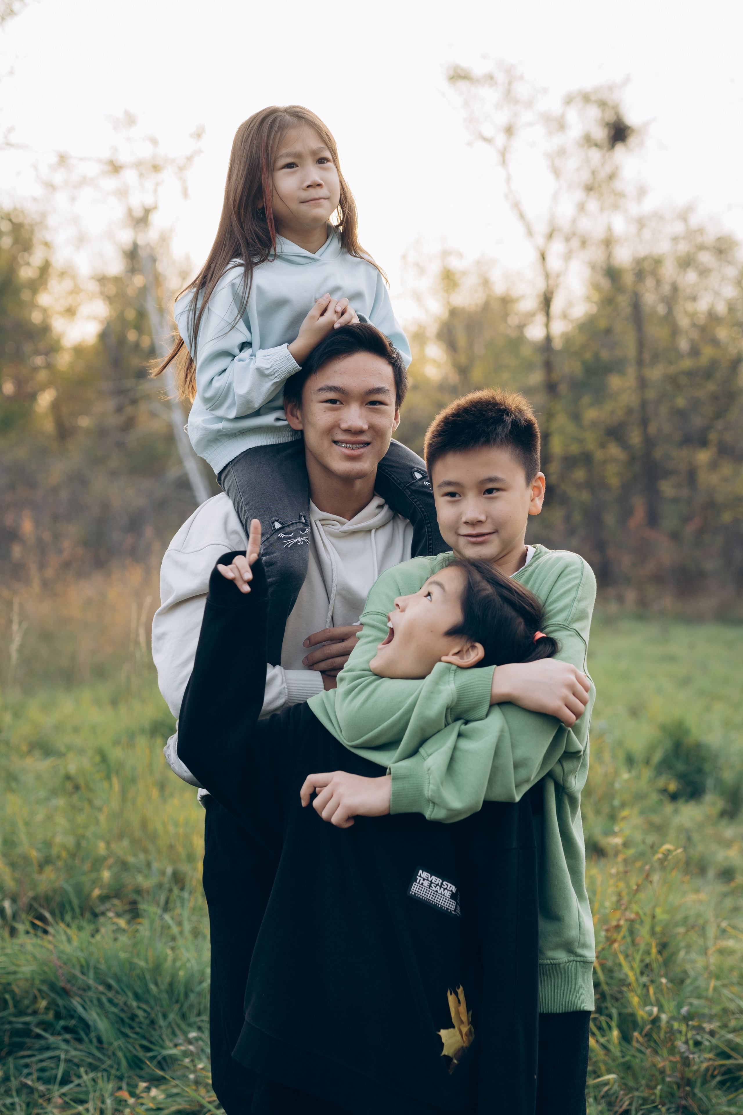 Дружная семья. Фотограф в Алматы Чалова Нафиса