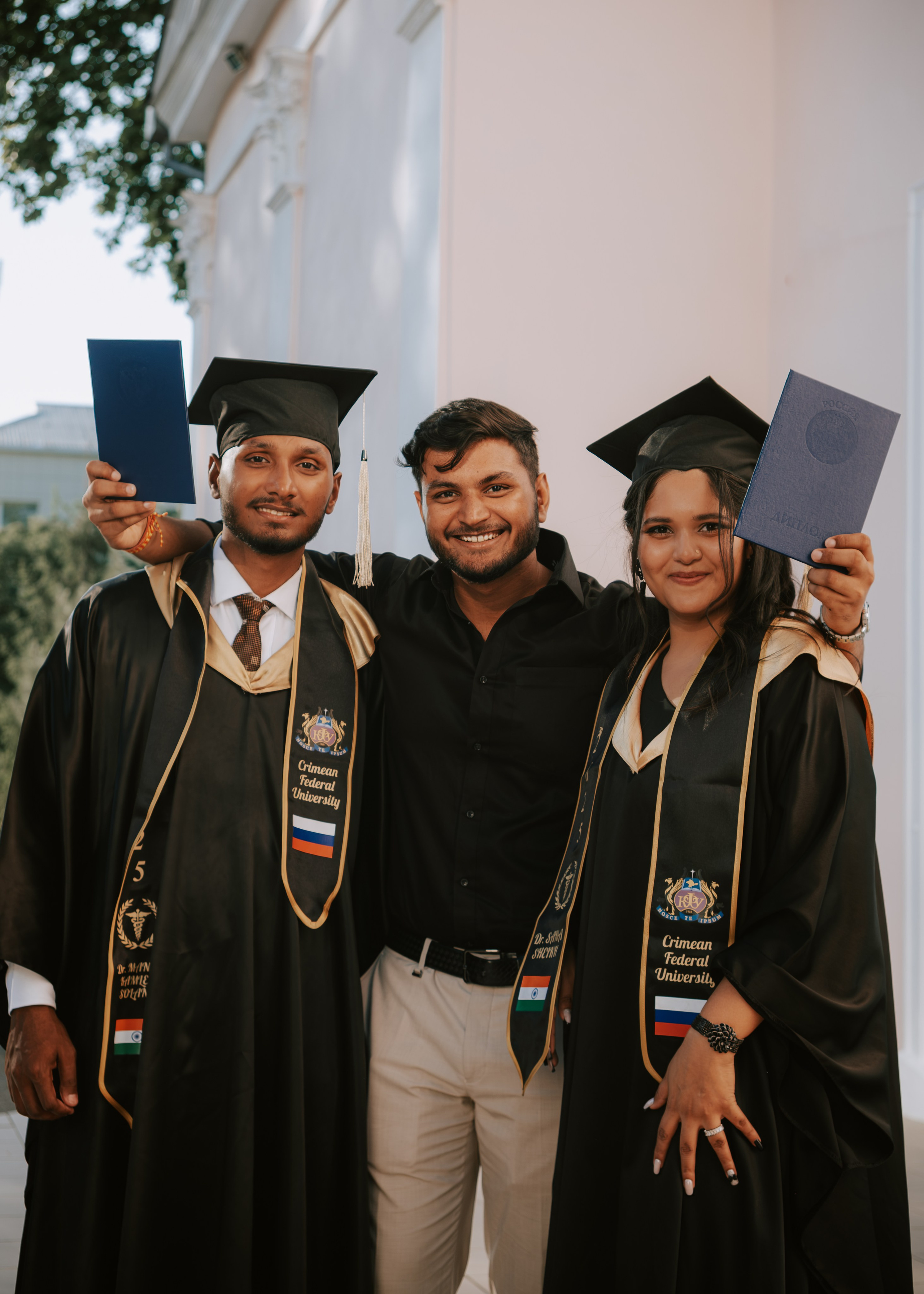 Кейс — Выпускной Медицинский институт имени С. И. Георгиевского. Коммерческий и Портретный Фотограф Симферополь Крым Максим Махо