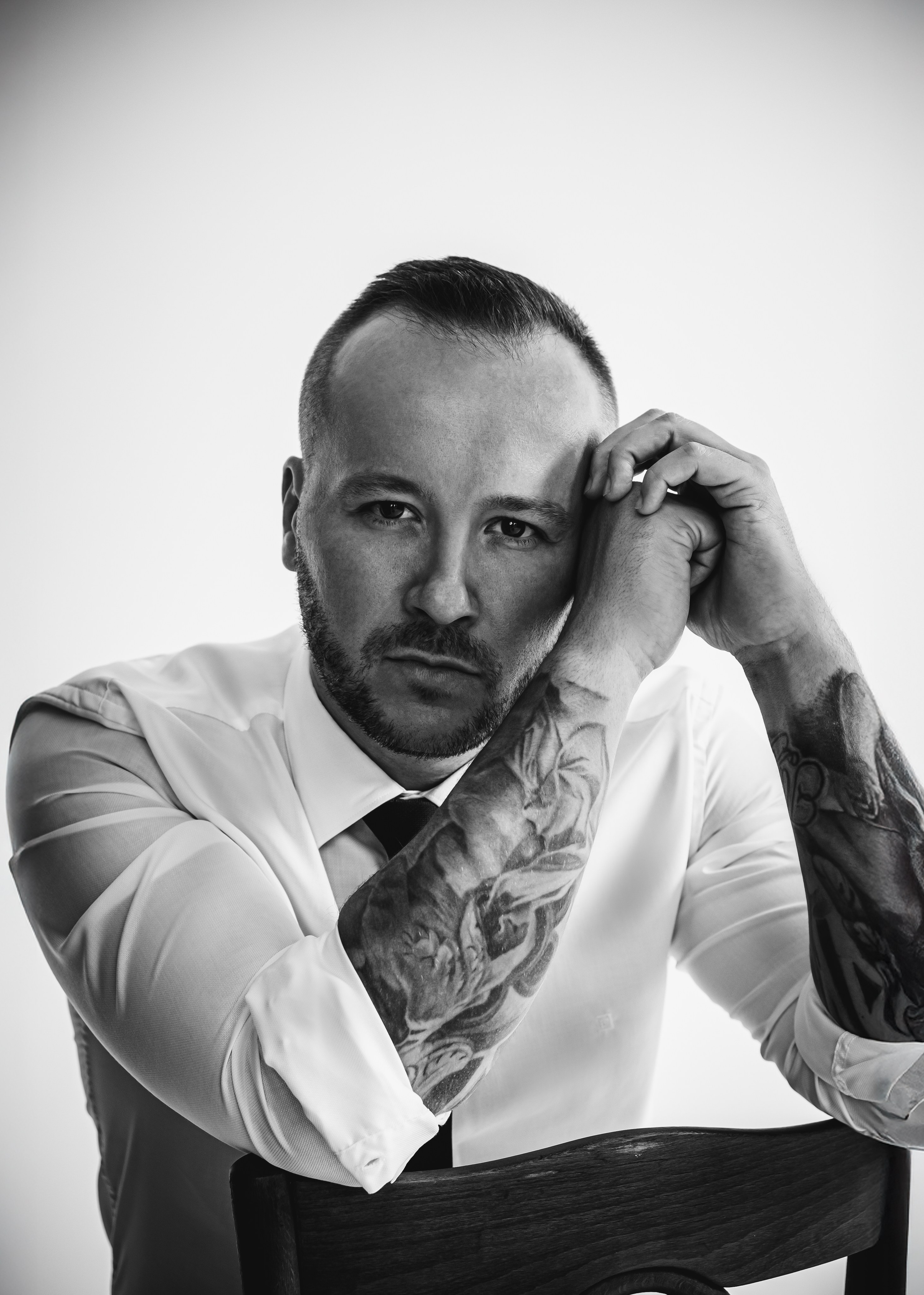 Для мужчин. Коммерческий и Портретный Фотограф Симферополь Крым Максим Махо