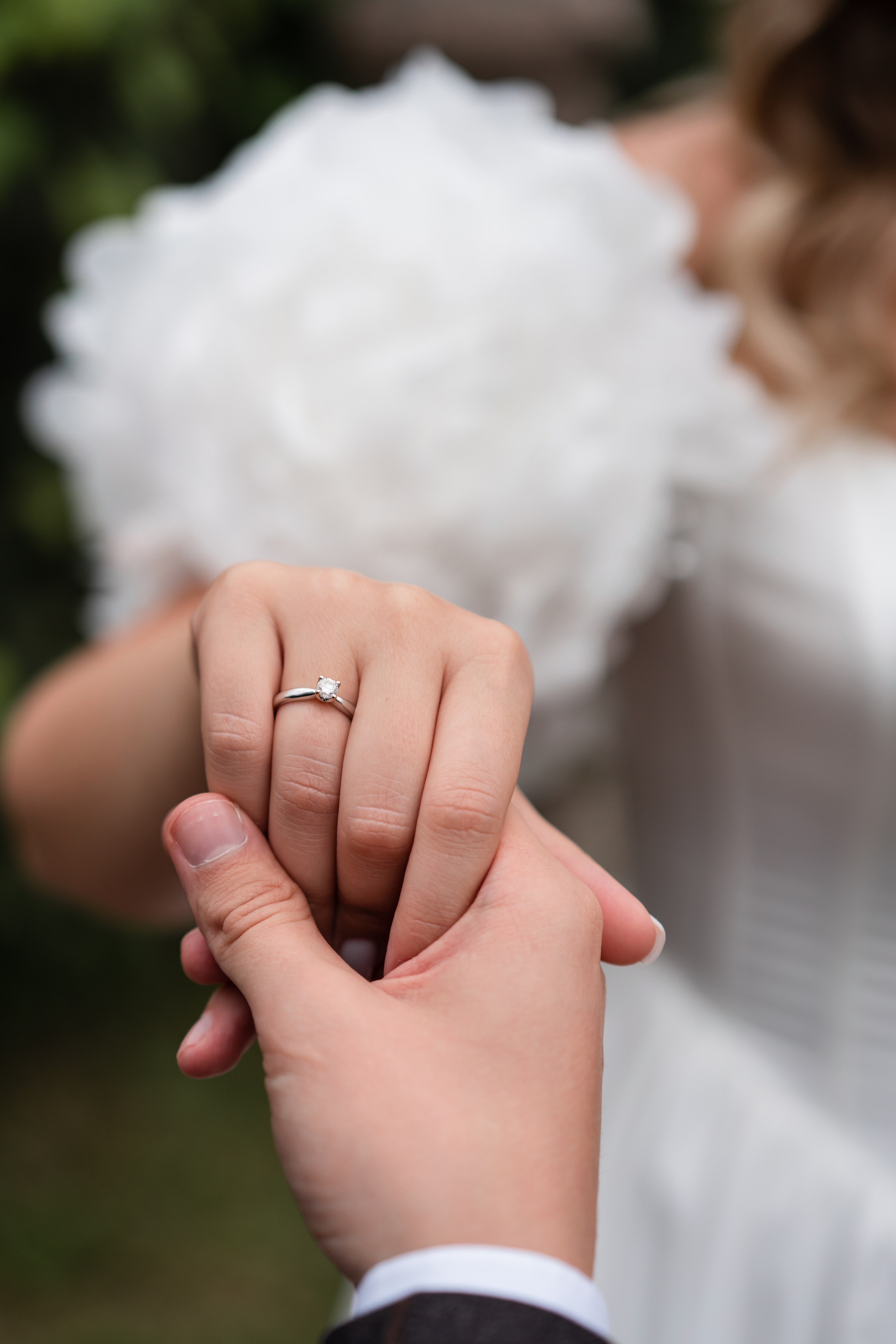 Свадебная фотосессия в отеле The St. Regis Moscow Nikolskaya. Свадебный фотограф Вера Климова