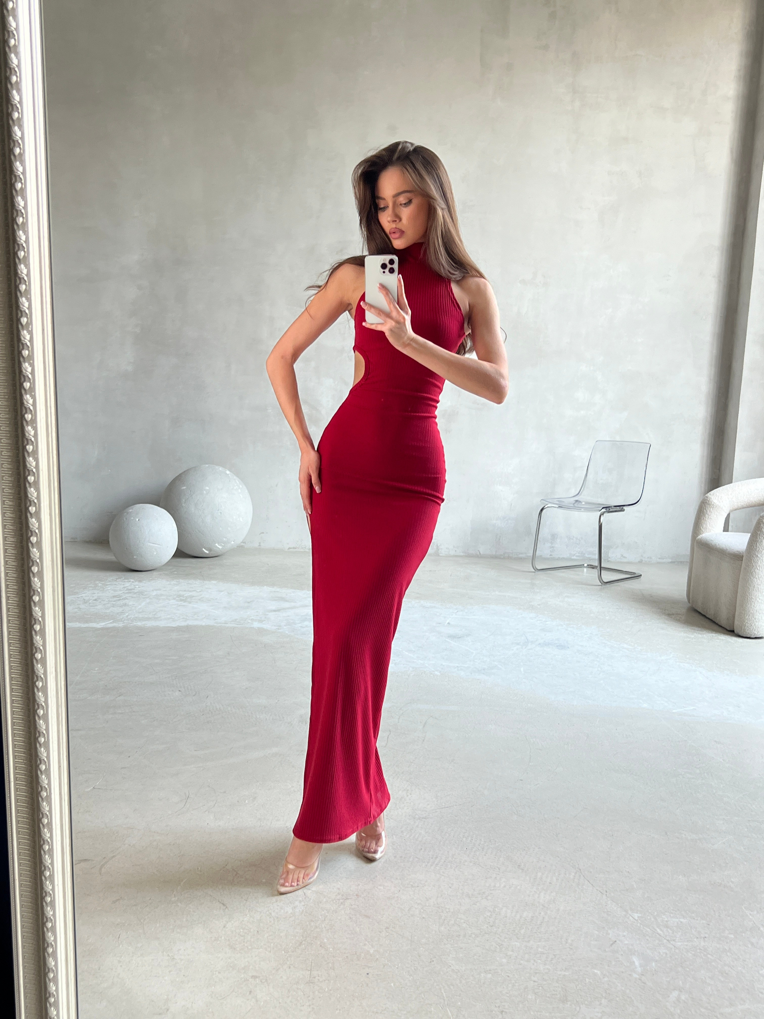 Айсылу, 40-42 р-р, 166 см. KED Production — продакшн из СПб. Создаём фото, видео и контент, который помогает брендам и селлерам продавать больше