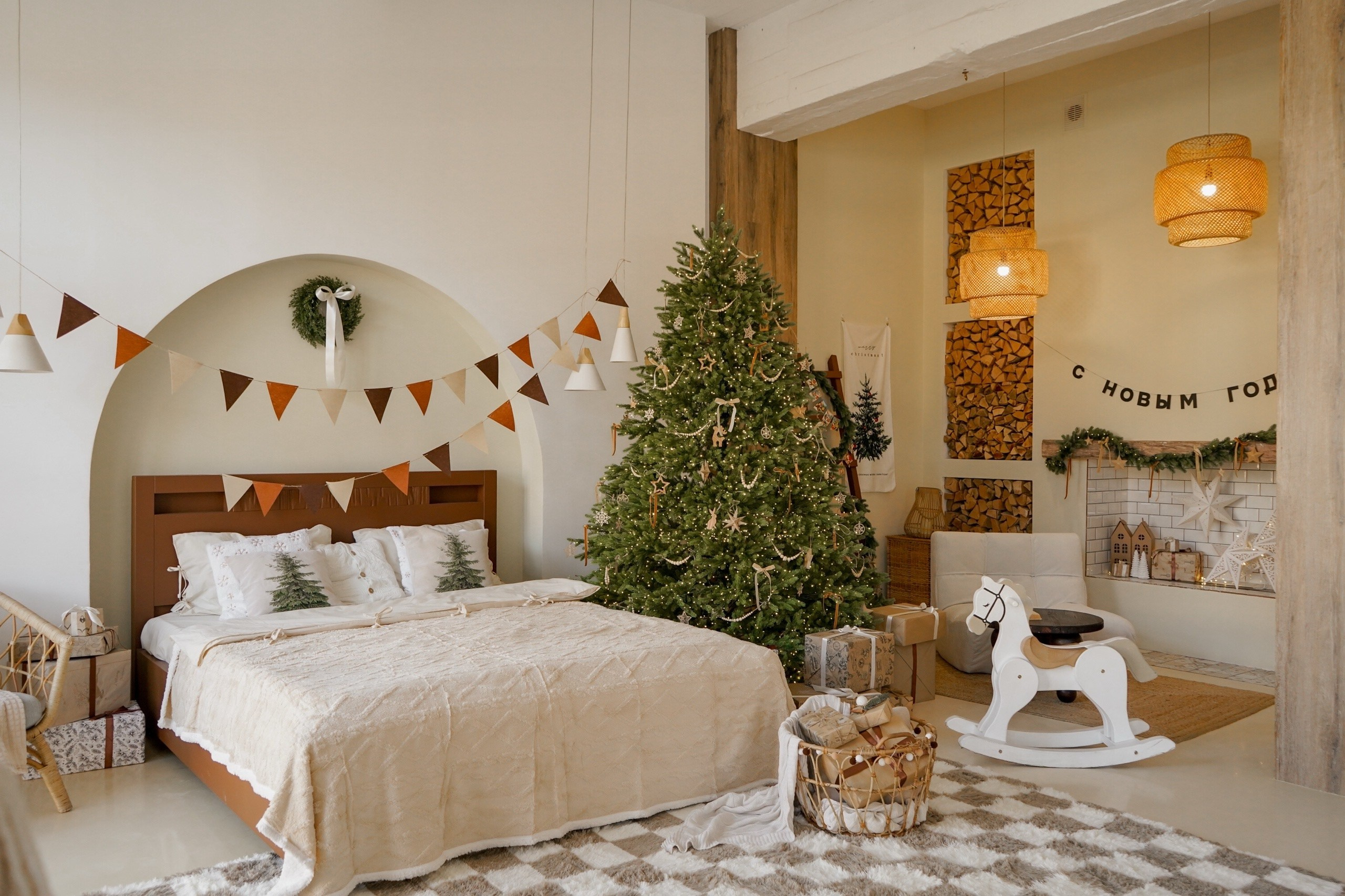 Новогодние декорации 2024-2025. Фотограф Виктория Юленкова