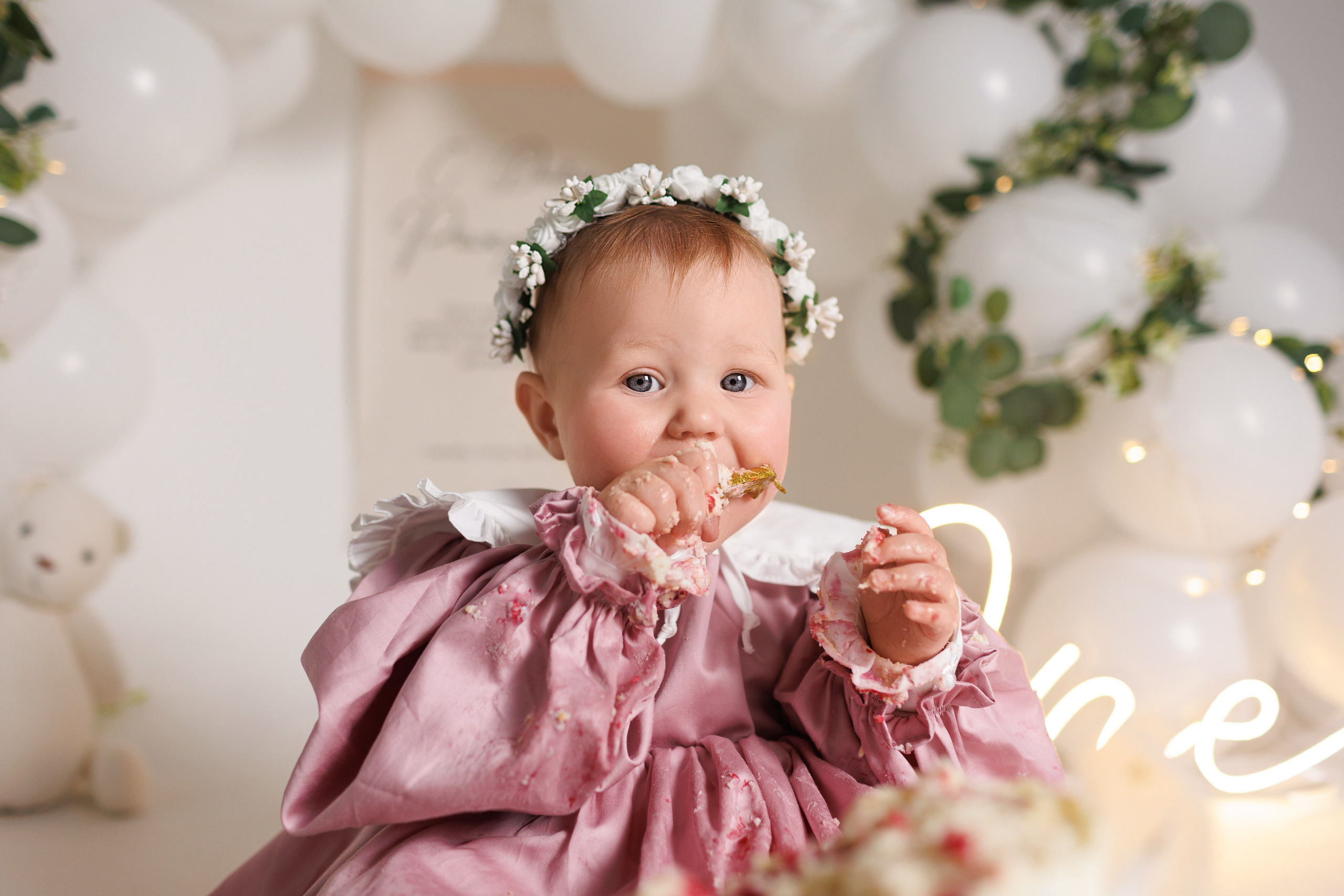 Фотосъёмка первого годика. Фотограф Беременности и Новорождённых в Кемерово