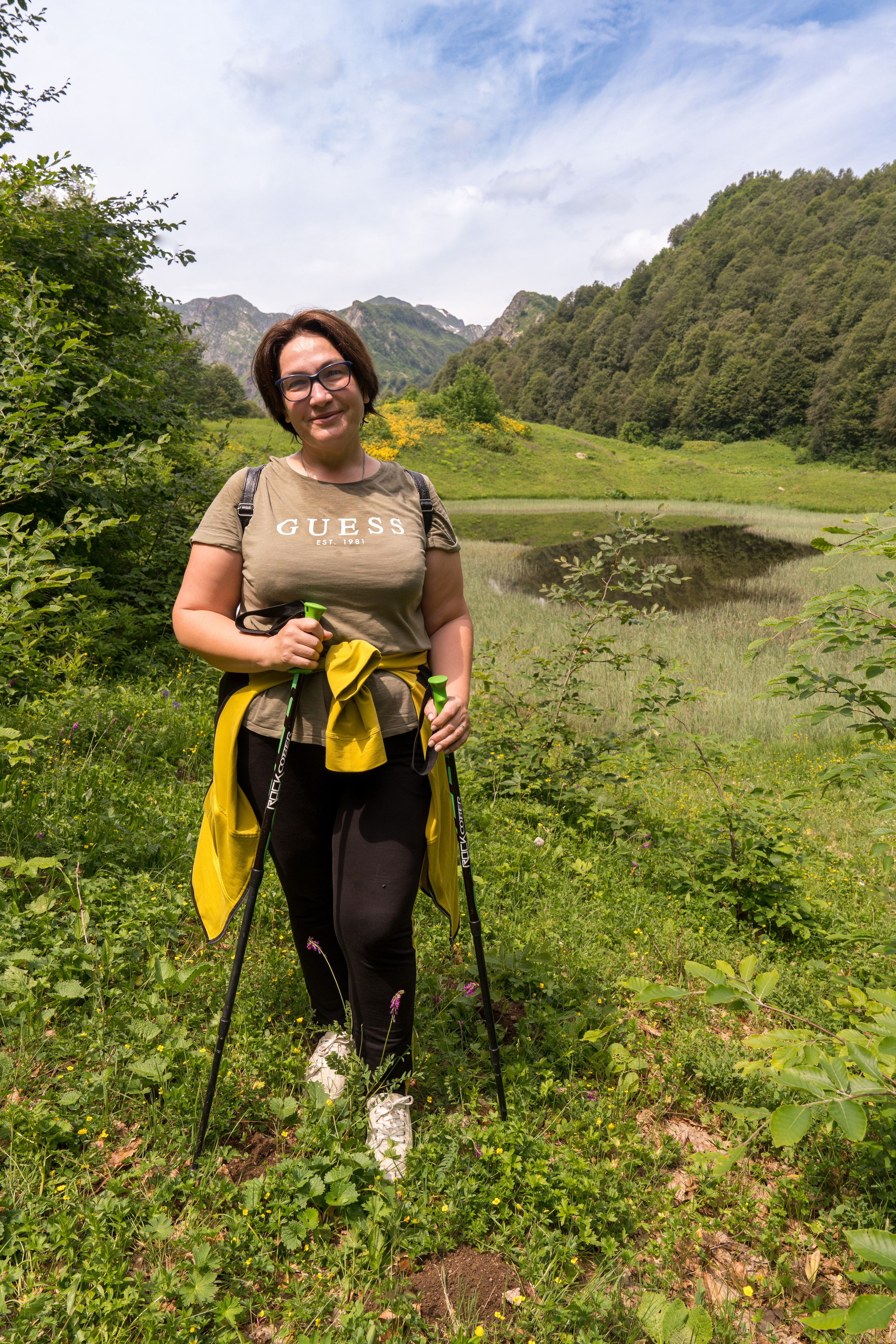 MICE мероприятие для компании «Доставка морем»: хайкинг к Ачипсинским водопадам. Репортажный фотограф в Красной Поляне и Сочи Павлюченко Екатерина