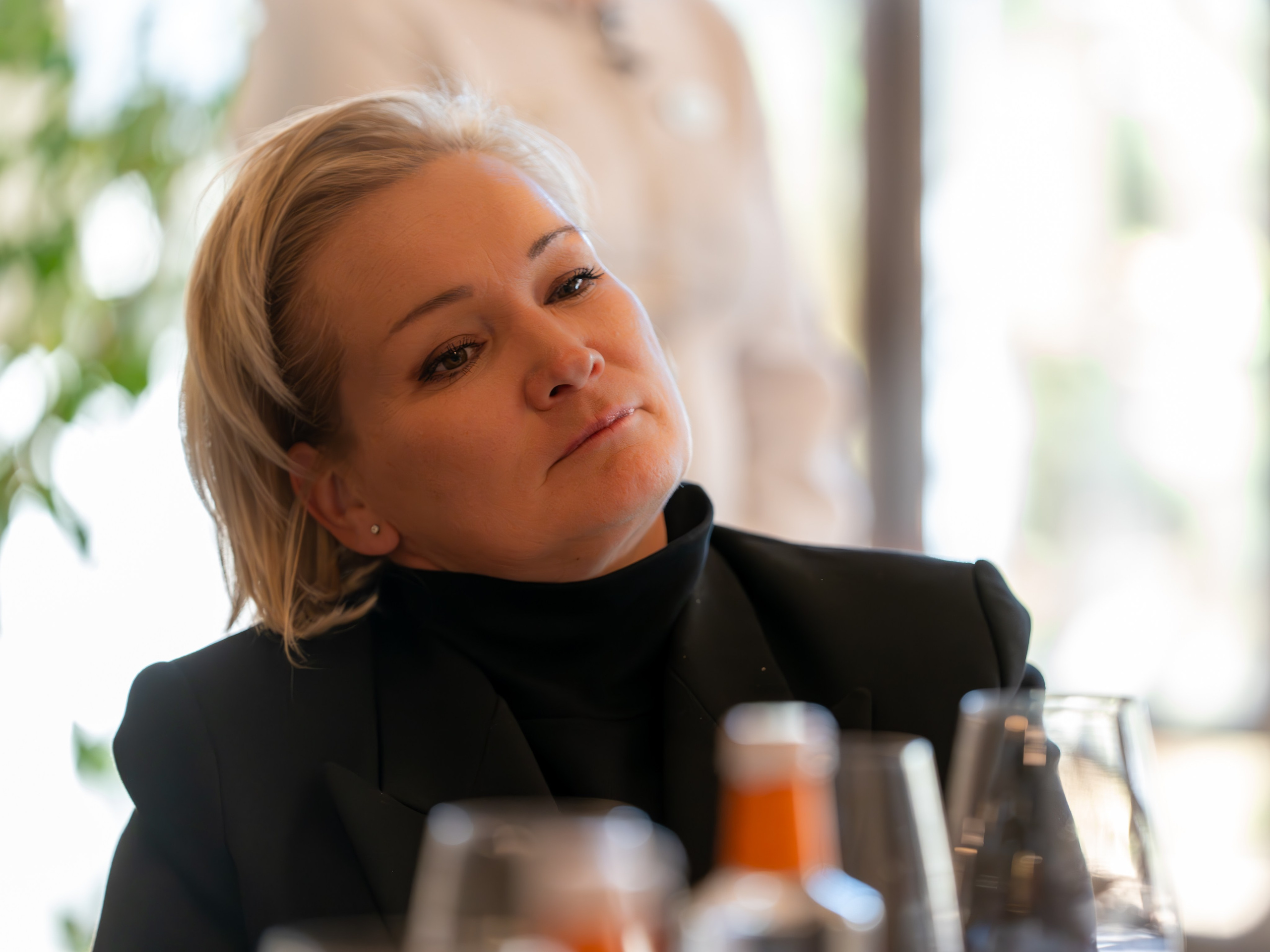 Литературная мастерская с Ольгой Шутовой в «Винотеррии». Репортажный фотограф в Красной Поляне и Сочи Павлюченко Екатерина