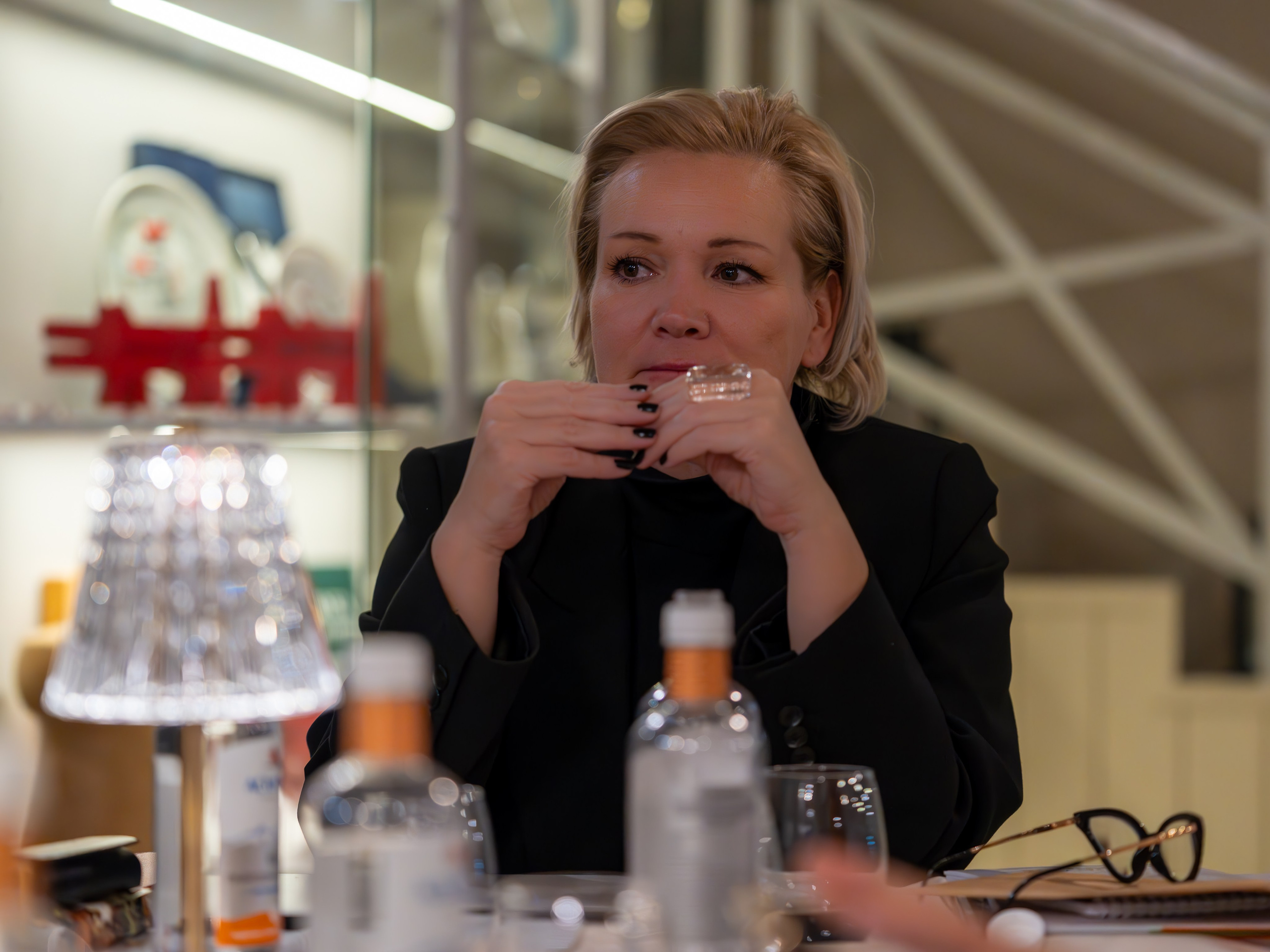 Литературная мастерская с Ольгой Шутовой в «Винотеррии». Репортажный фотограф в Красной Поляне и Сочи Павлюченко Екатерина