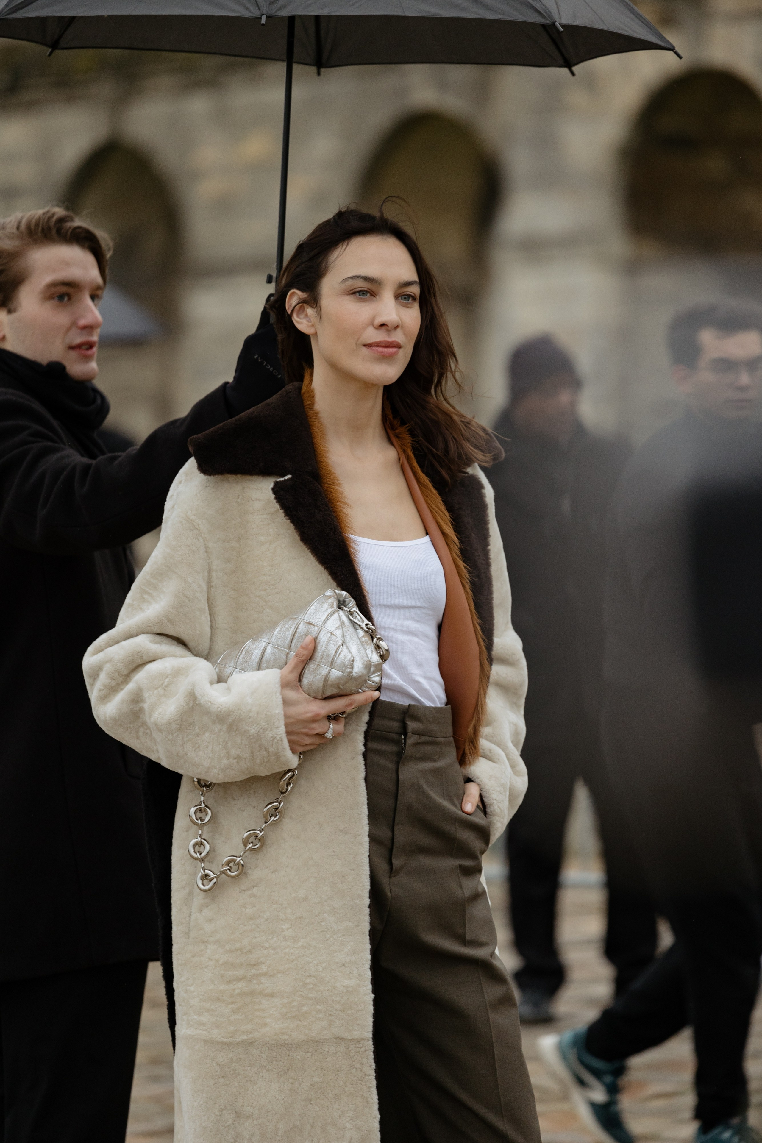 LOEWE PFW WOMENSWEAR FALL-WINTER 24/25. Photographer in Milan Ivan Goncharov