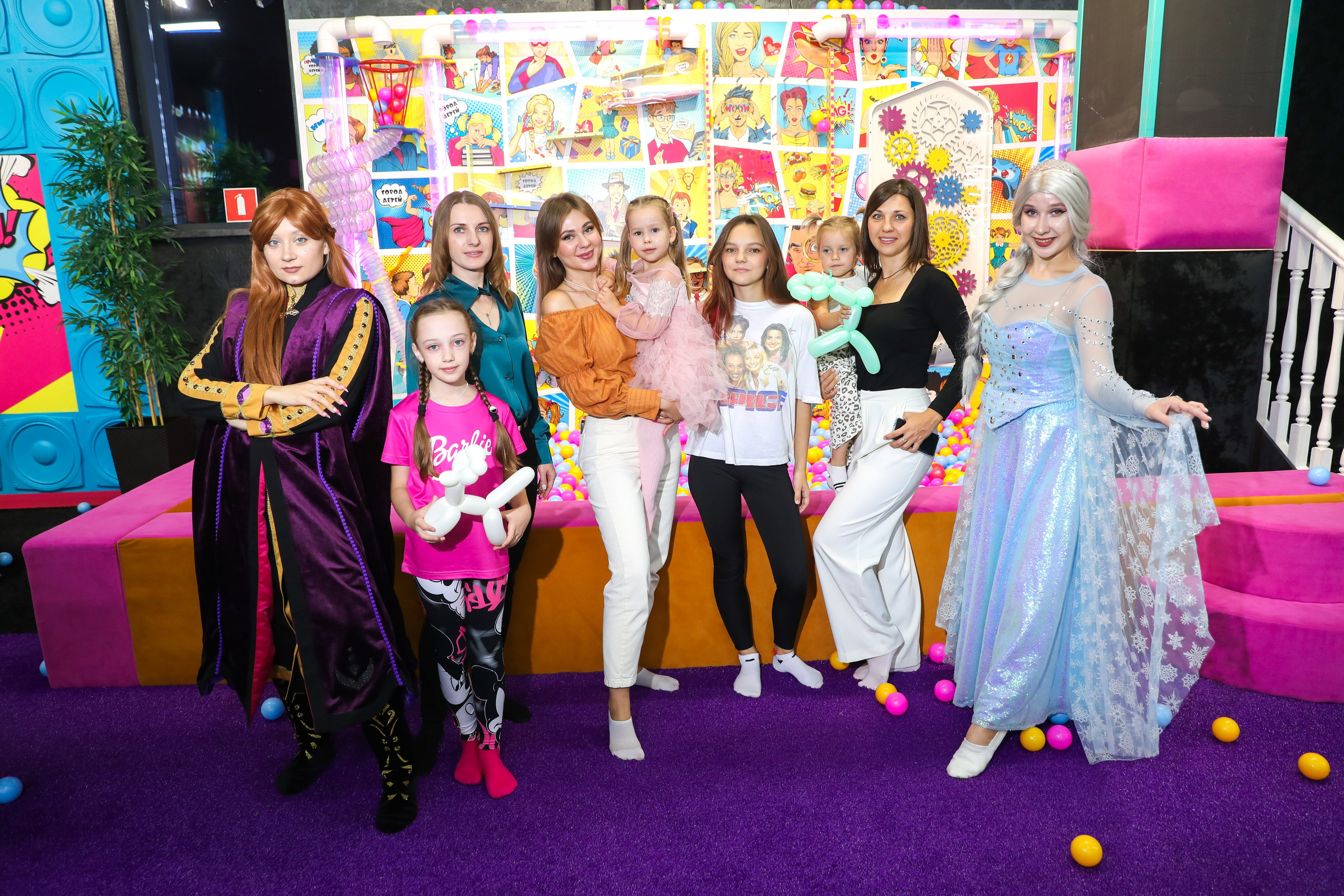 ДЕТСКИЕ МЕРОПРИЯТИЯ. Photographer Viktoriya Markushina «My world throug»