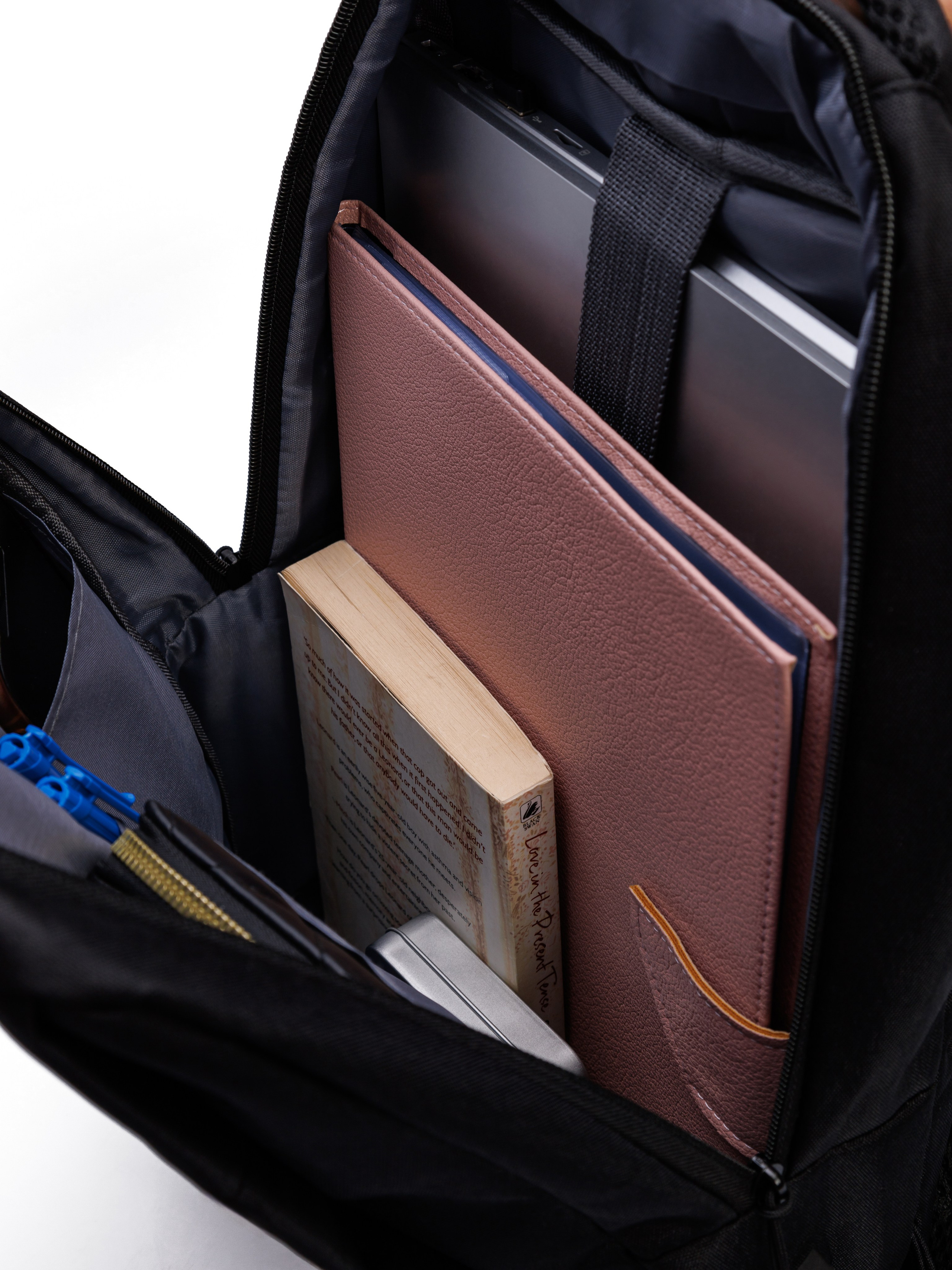 Предметная съёмка на белом фоне. Главная