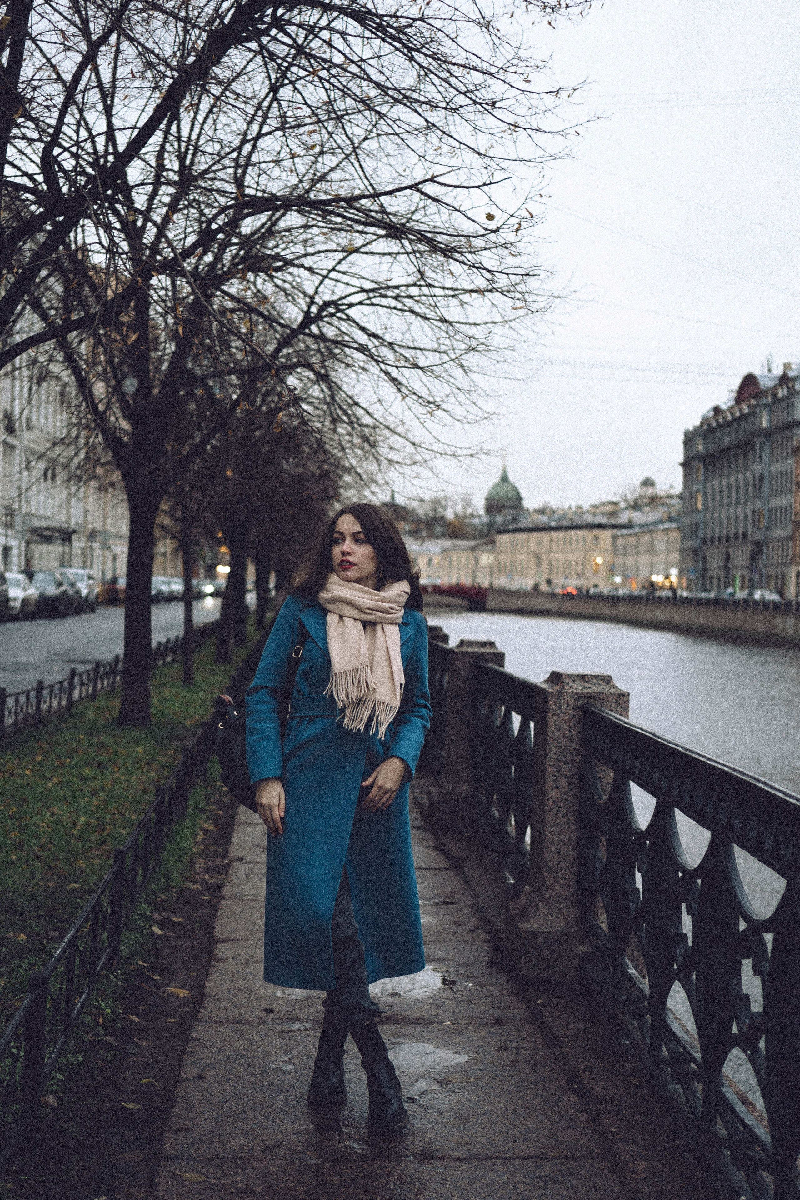 Прогулочная фотосессия по центру. Профессиональный фотограф, Санкт-Петербург — Виктория Богомолова