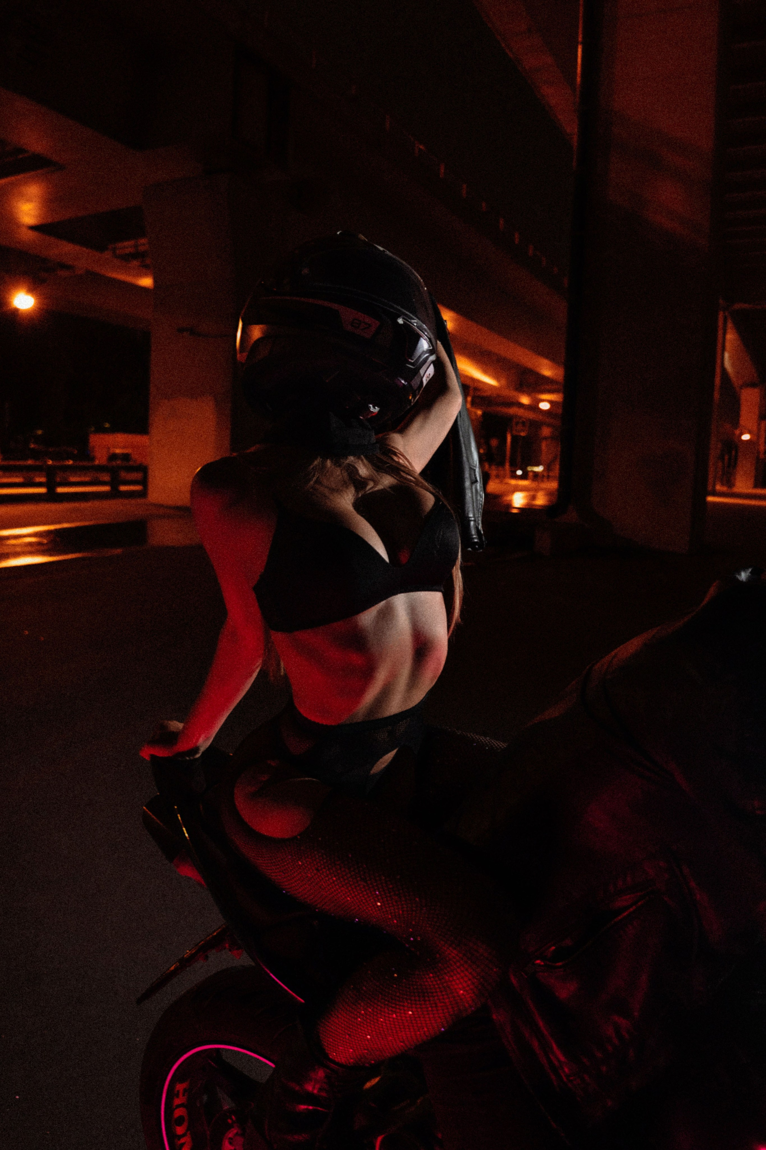 Фотосессия для Милы с мотоциклом. Свадебный и портретный фотограф Клипа Максим