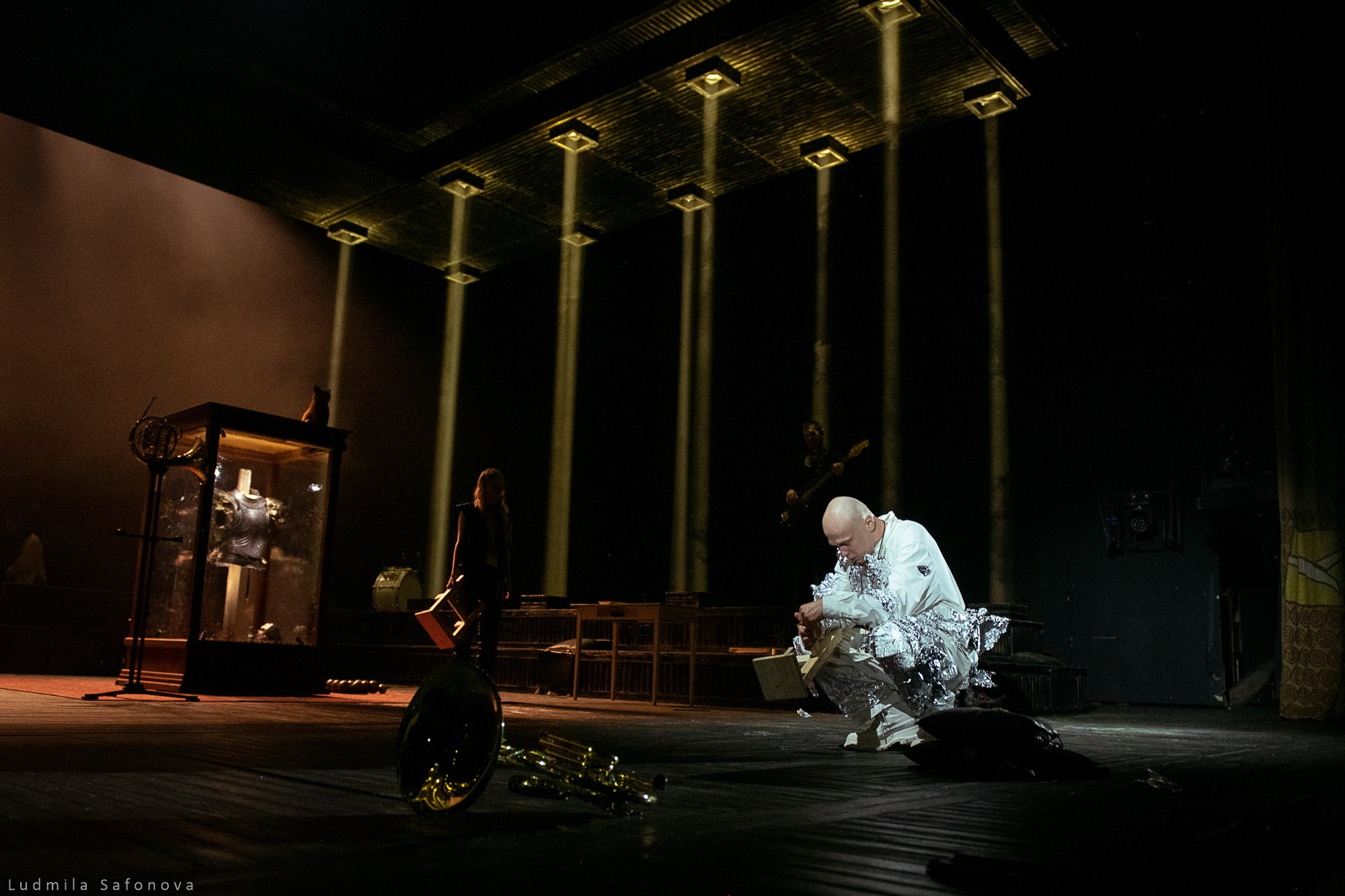 Гамлет. Режиссёр Андрей Гончаров. Гамлет Юра Борисов. Lucytheatre