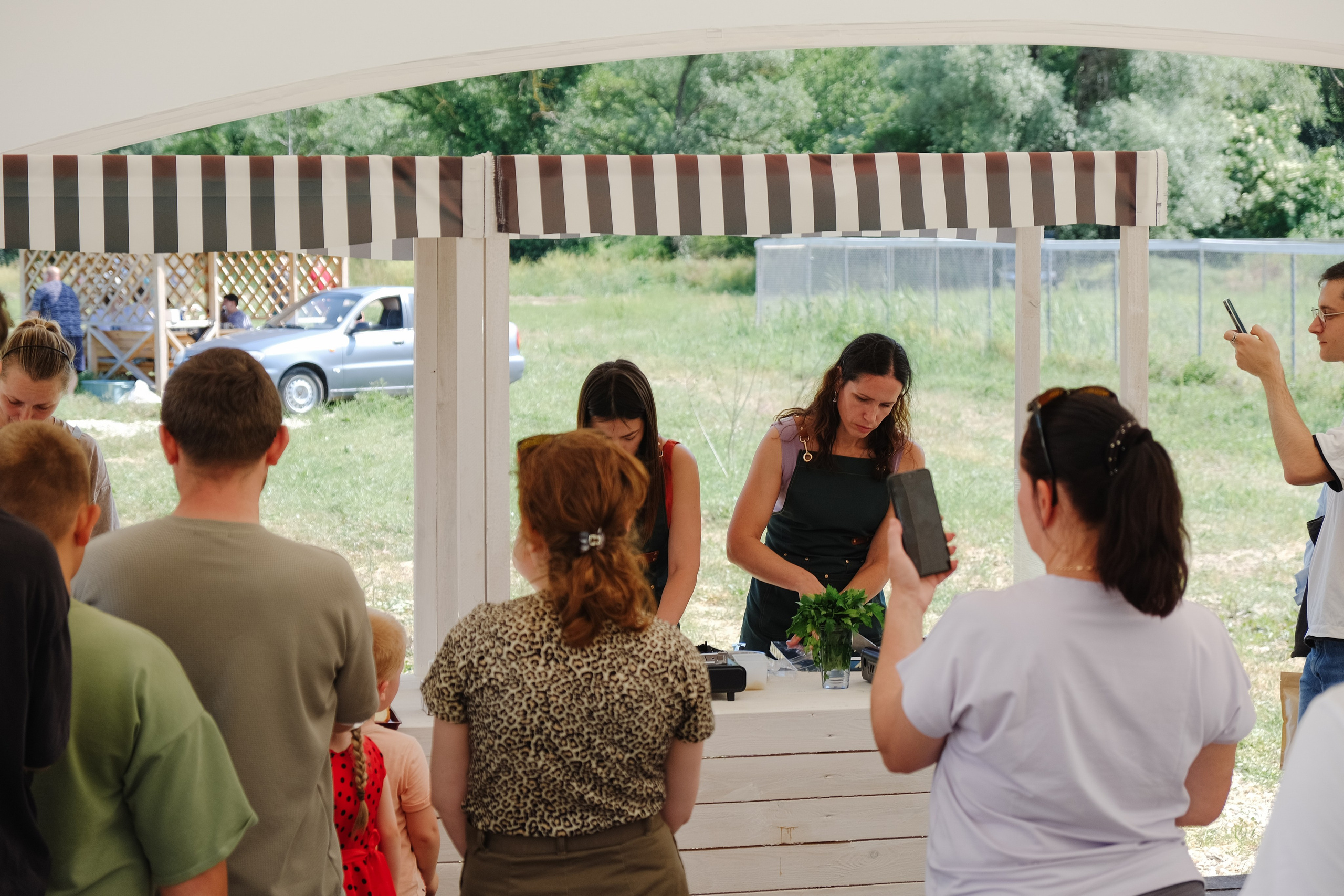 Репортаж на ферме. Профессиональная фотосъемка в Крыму. Натуральные эмоции и живые кадры. Забронируйте дату прямо сейчас!