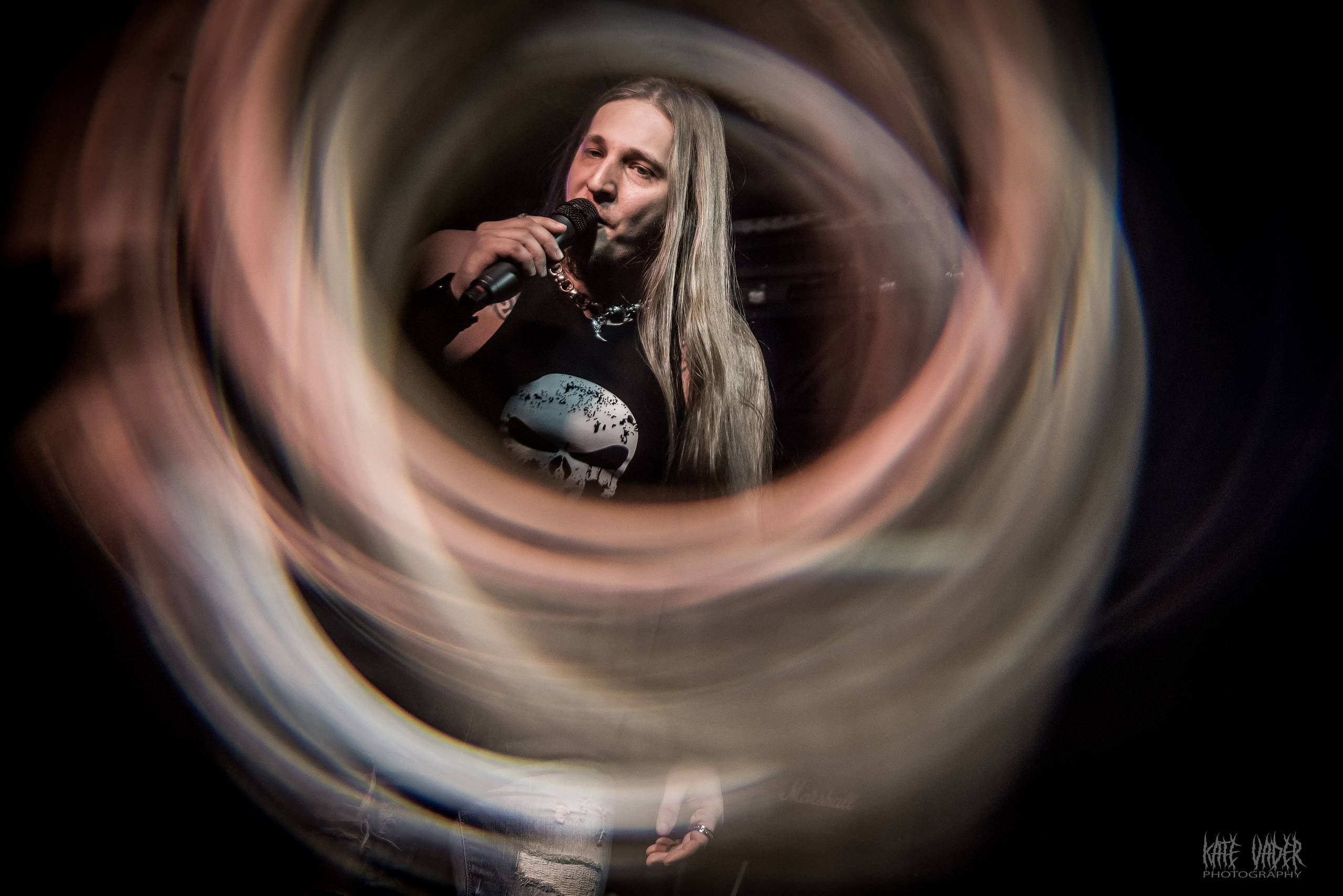 Restless Mind. Kate Vader|Live Music Photography