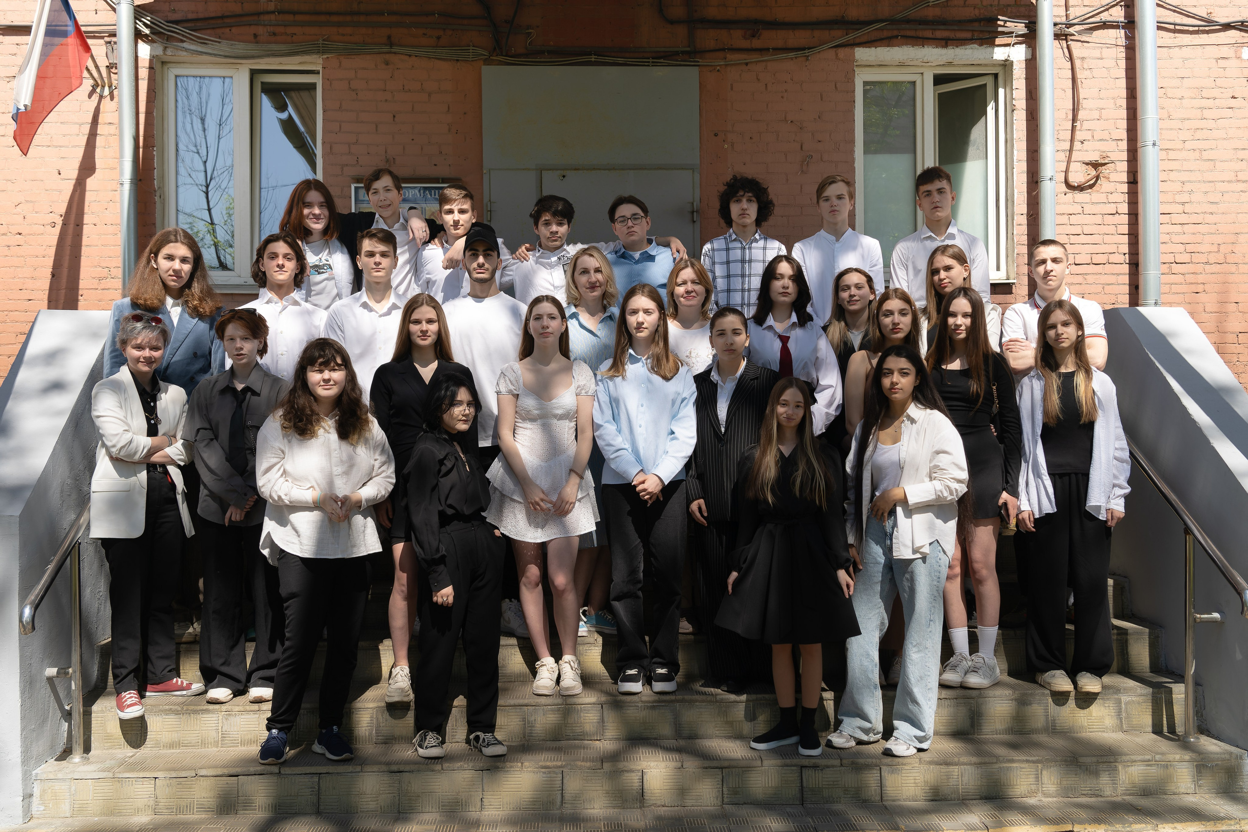 Фотосъёмка последний звонок, выпускной, бал. «Студия DRONAVT`s» — видеосъёмка и фотография г. Москва