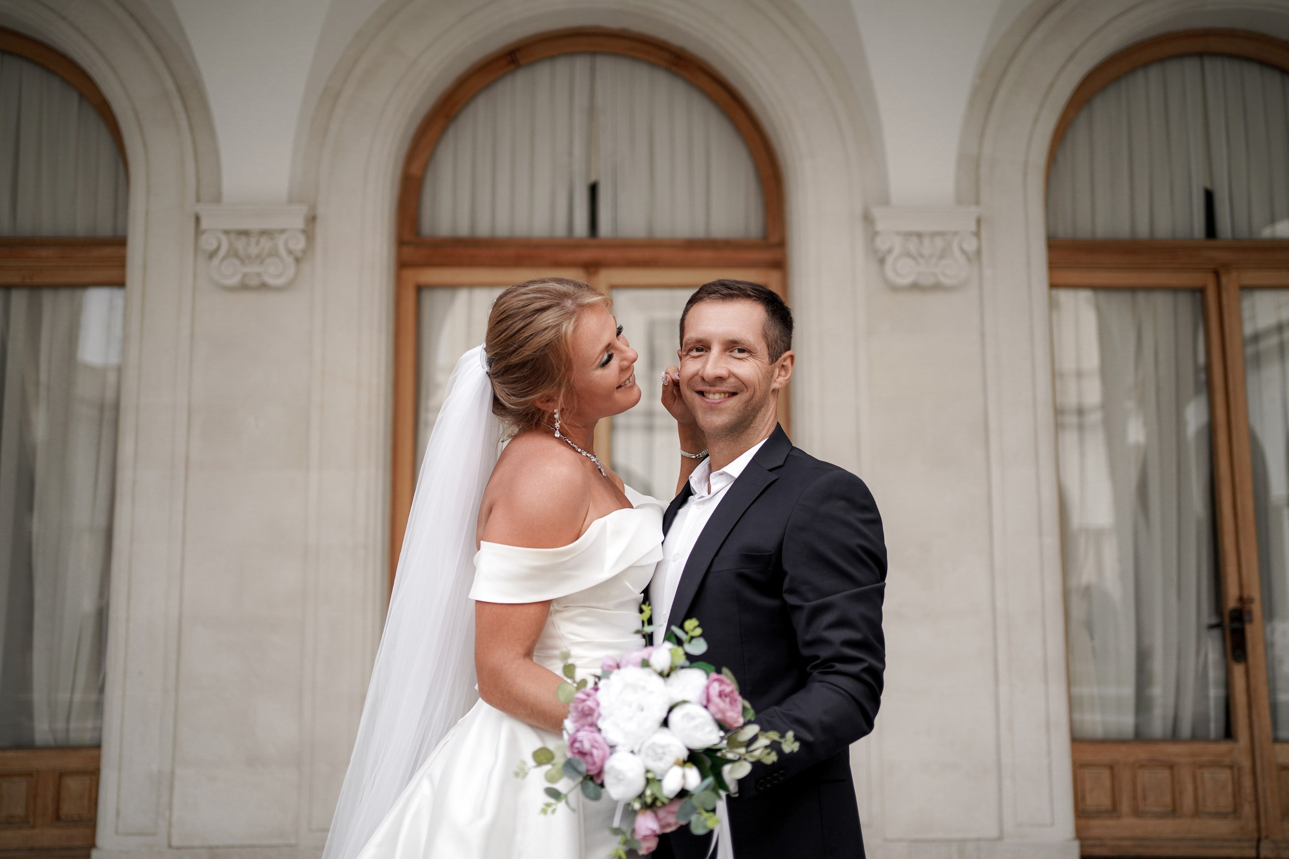 Свадебная фотосессия в Ливадийском дворце. Крым. Фотограф Алёна Чёботова. Свадебный фотограф в Ростове-на-Дону. Таинство Крещения и Венчания, семейные фотосессии. Алёна Чёботова