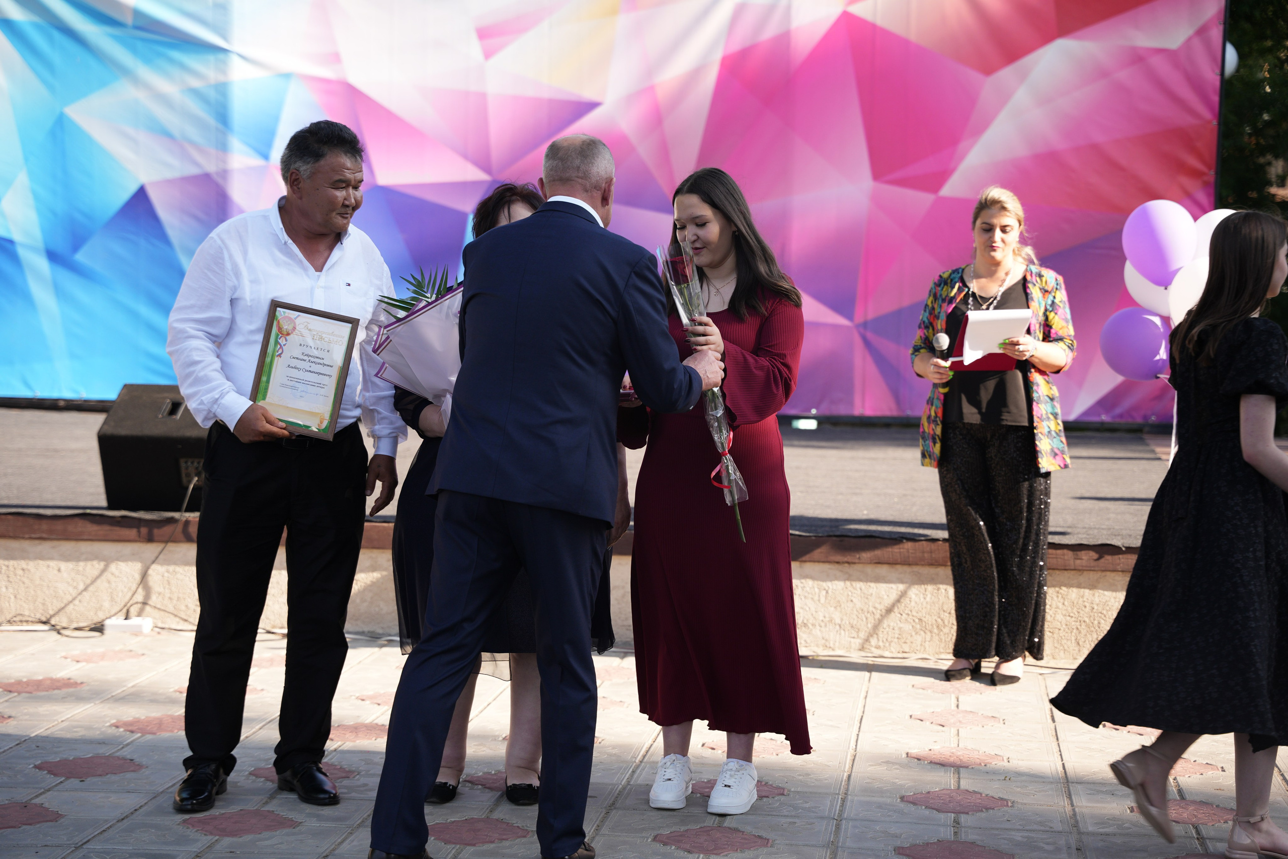 Выпускной в парке. Ольга Плаксина фотограф в Саратове